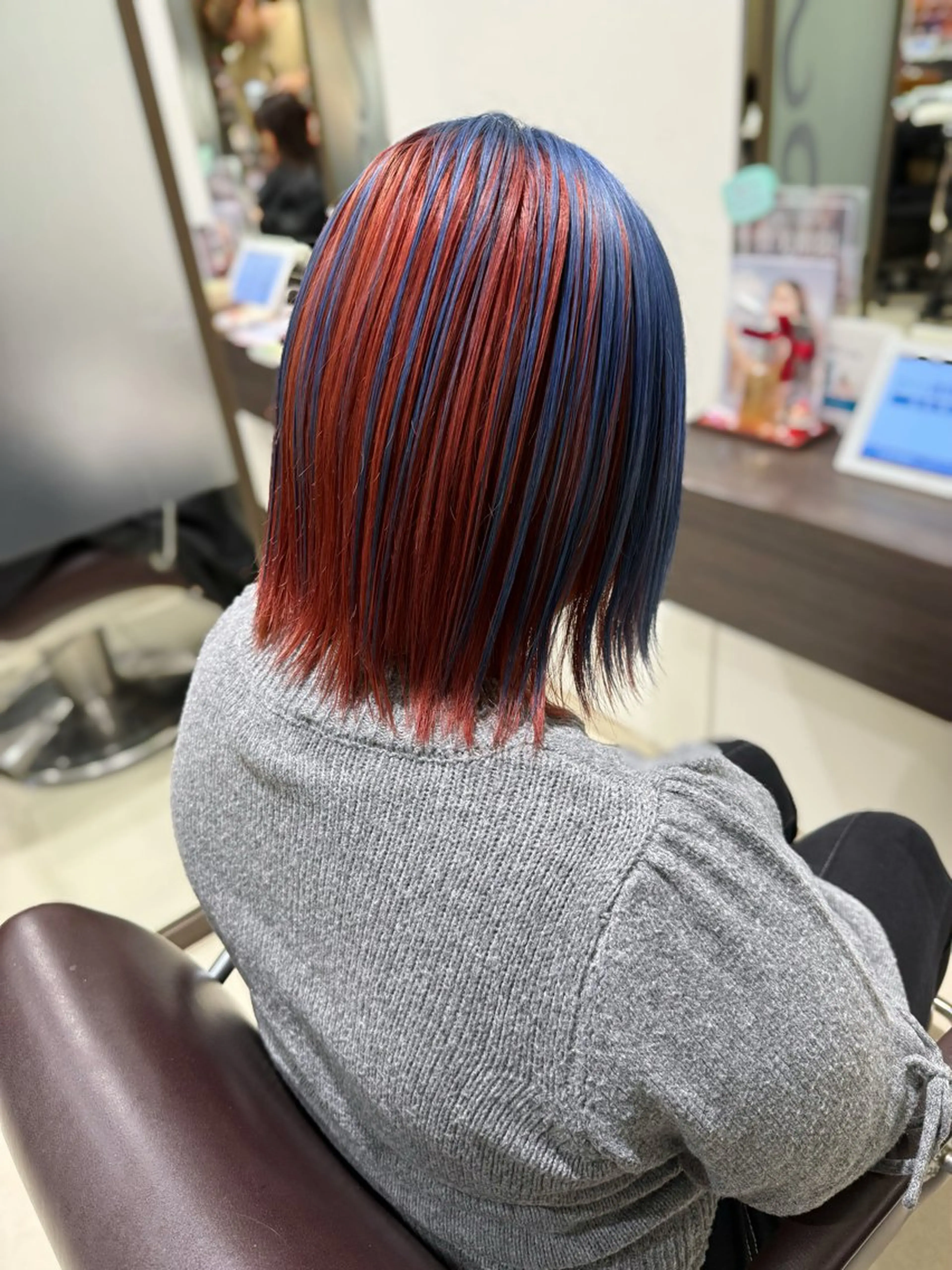 ショート カラー デザインカラー ヘアカラー 艶カラー/縮毛矯正/ ブリーチカラー/みなのヘアスタイル