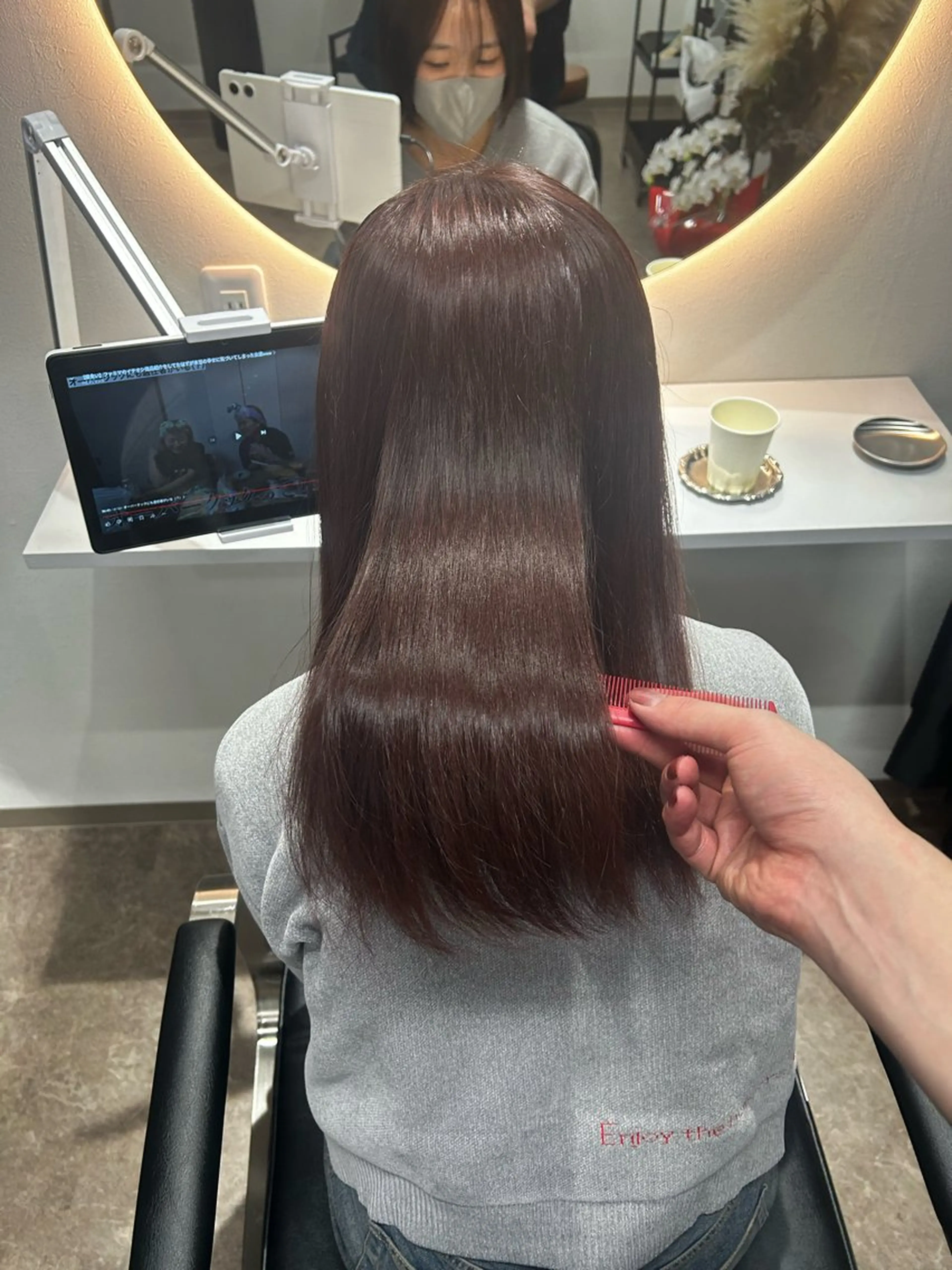 ミディアム ピンクブラウン カット ヘアカラー Licol所属・1月期間限定 クーポンありリコルのヘアスタイル