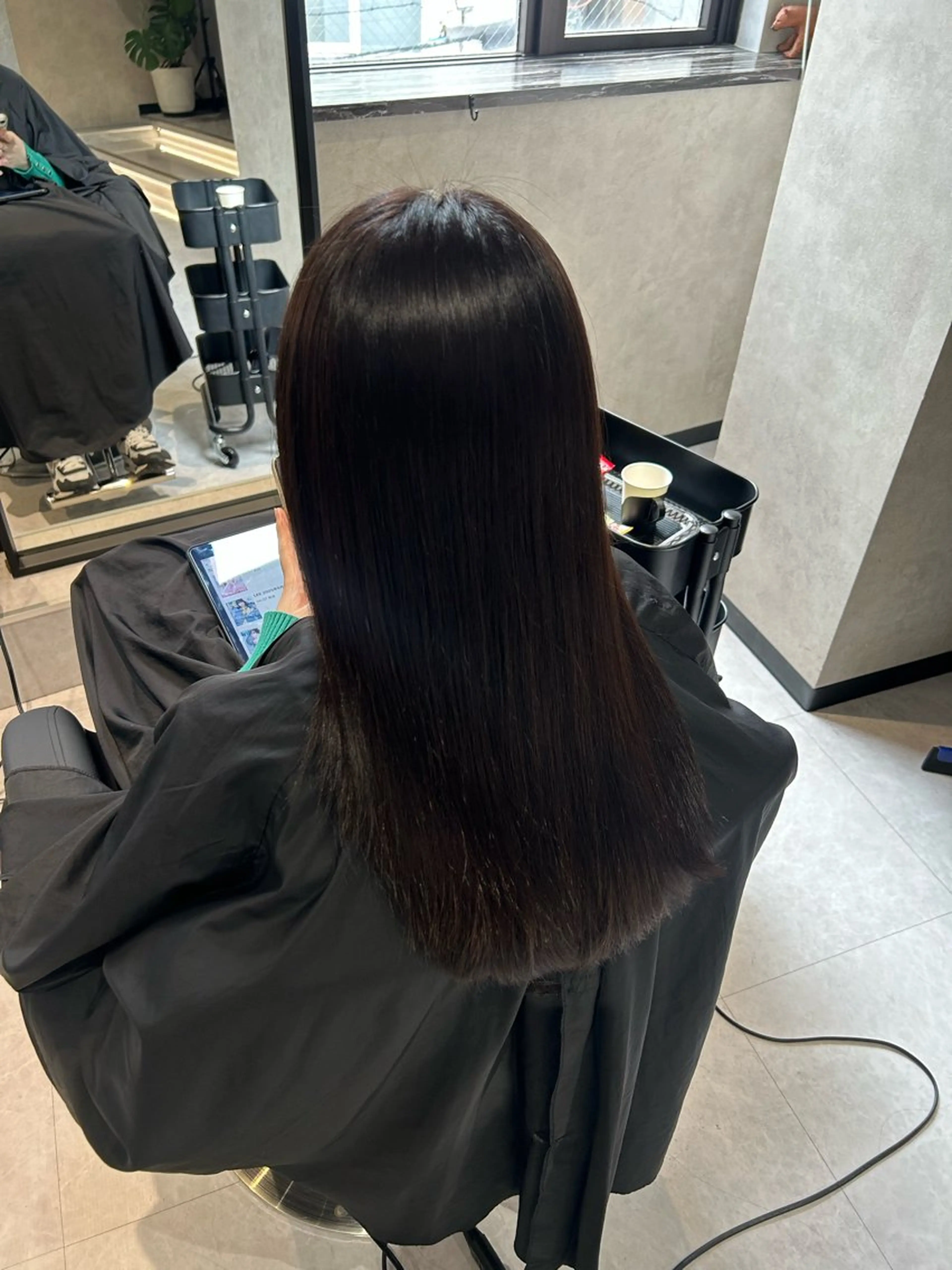 ロング カラー ヘアカラー トリートメント 《.Xian》リク /透明感カラー/艶髪のヘアスタイル