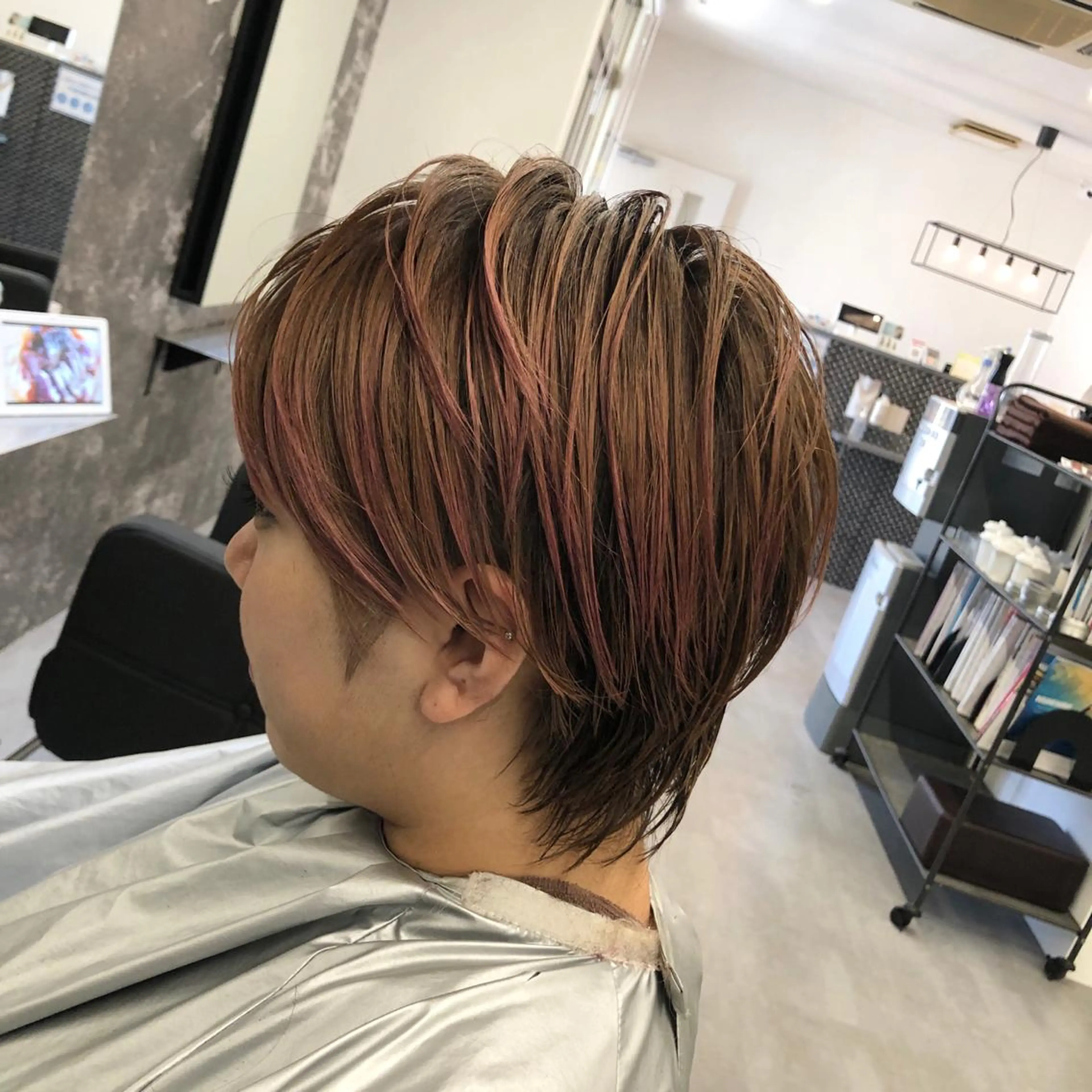 ショート ヘアアレンジ 切りっぱなしボブ ショートボブ ハンサムショート ベリーショート ボブ アンドウ ユウ/ レイヤーカット/韓国のヘアスタイル
