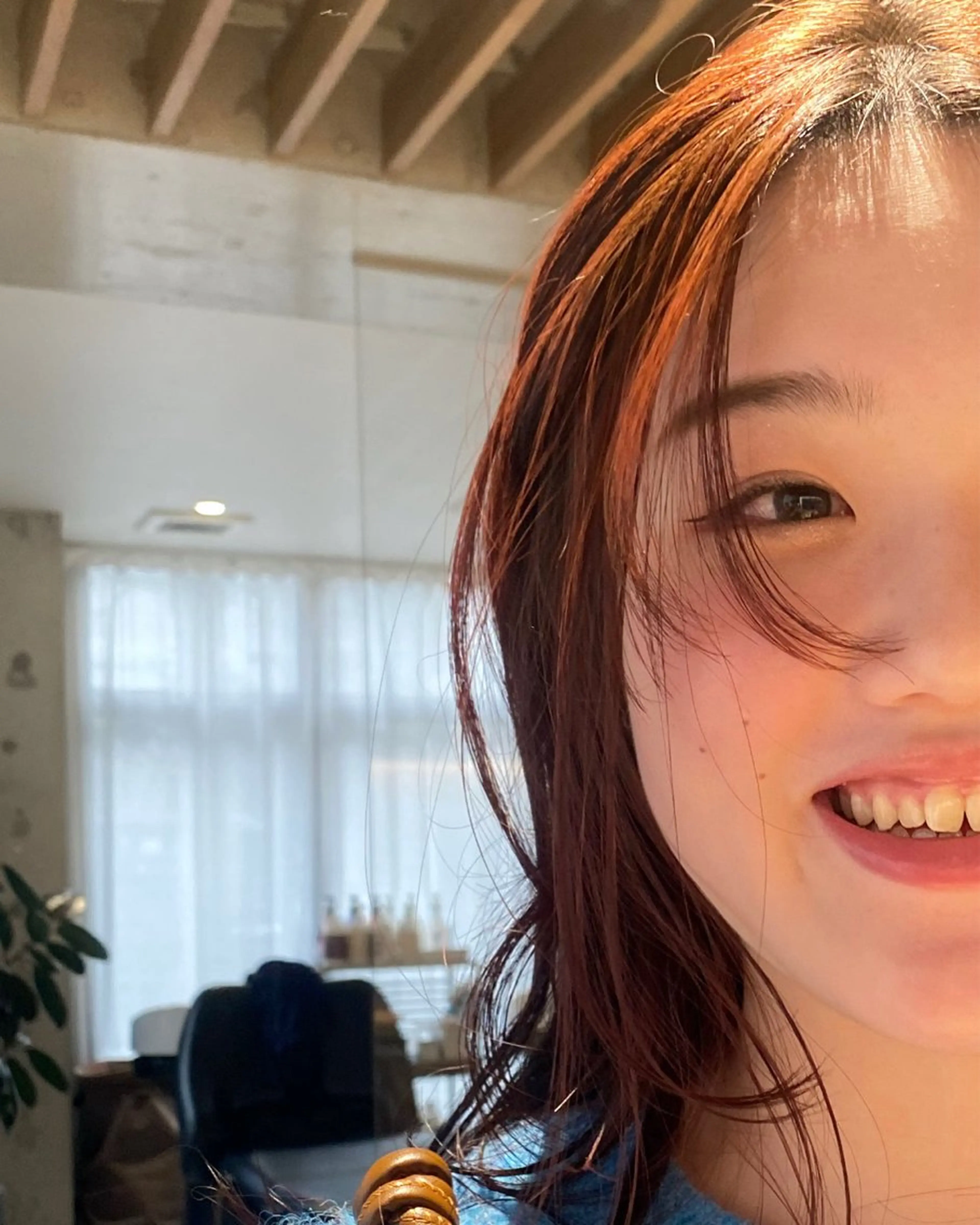 カラー ooit所属・田崎 文香のヘアスタイル