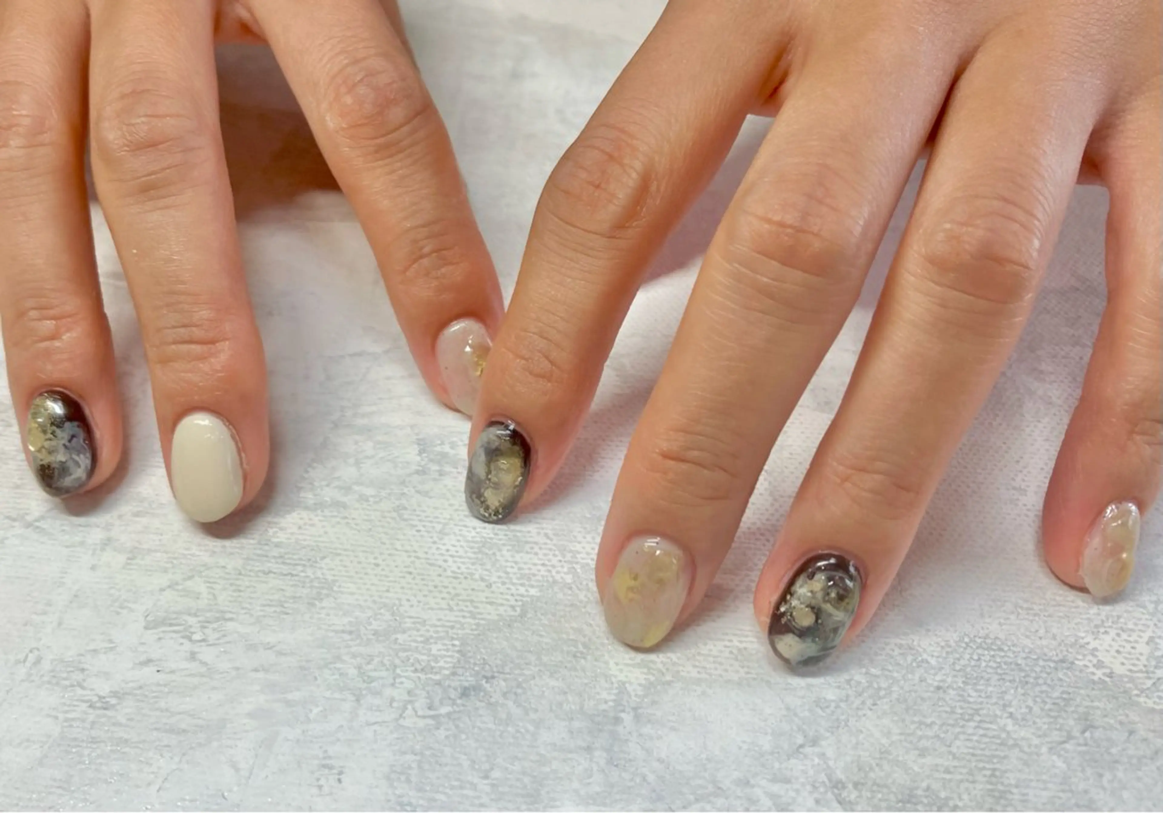 ネイル ゴールド ニュアンスネイル COCO Nail　光が丘駅近のネイルデザイン