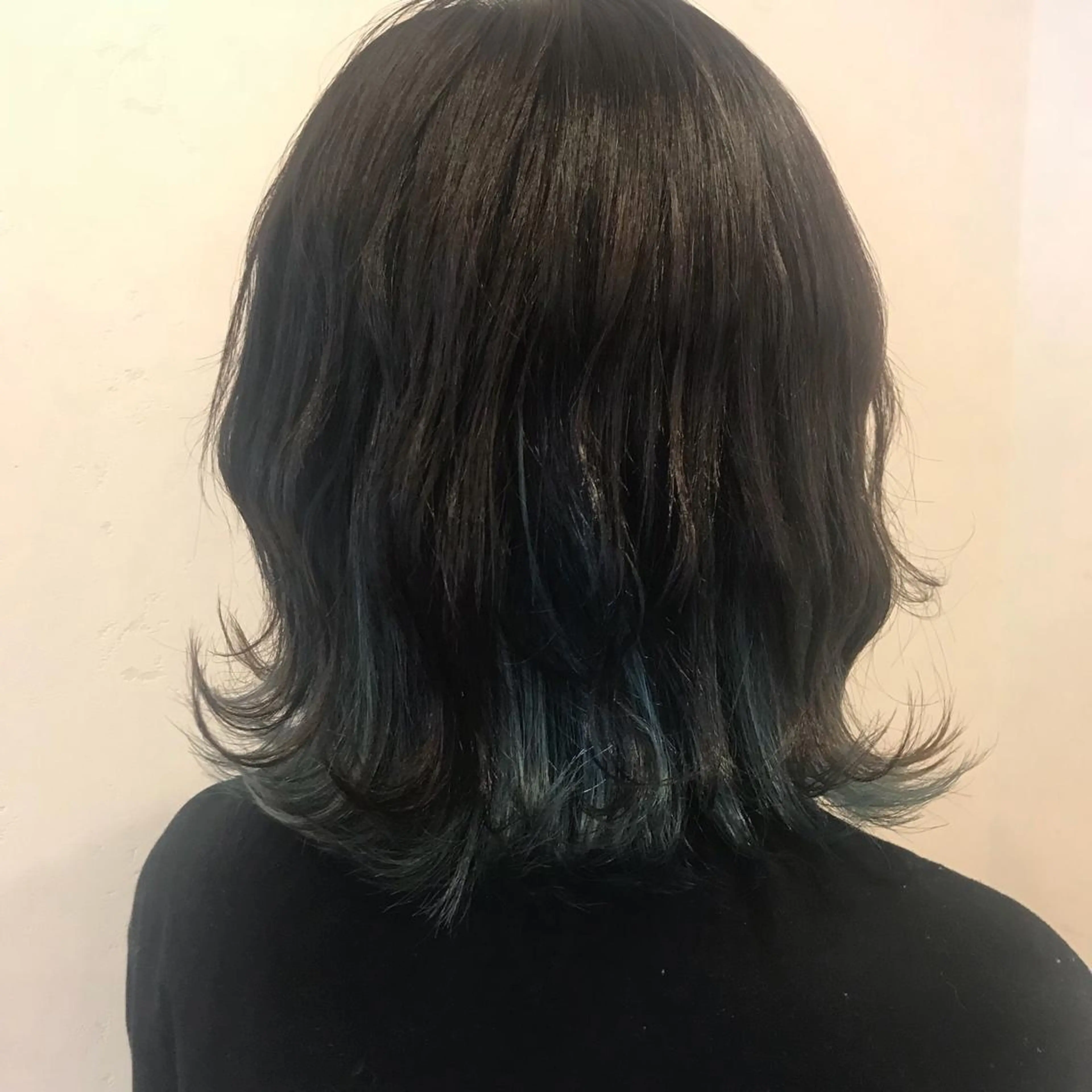 ミディアム カラー メンズ限定クーポン シェアサロン博多のヘアスタイル