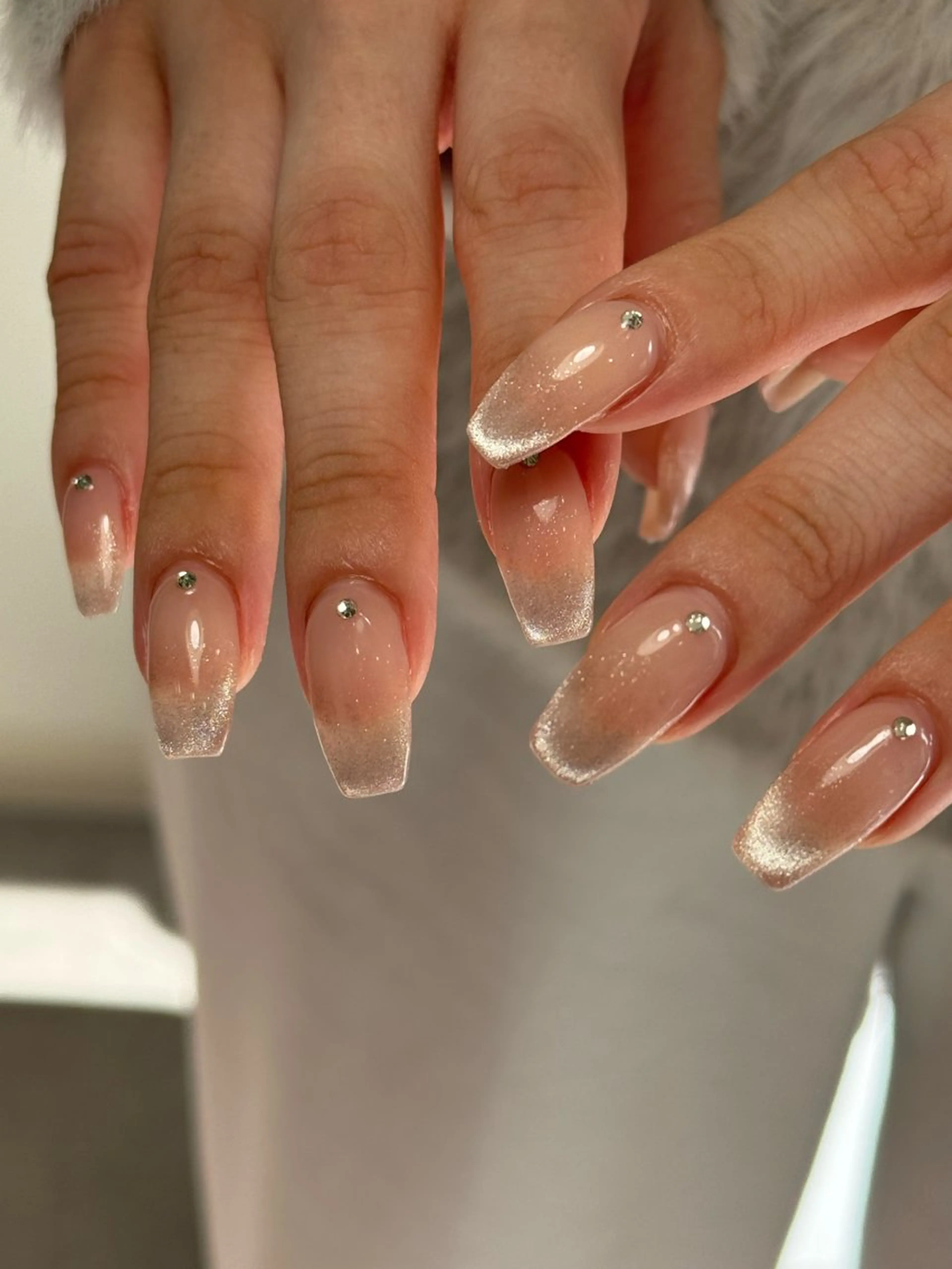 ネイル neouv所属・NEOUV_ mikuのネイルデザイン