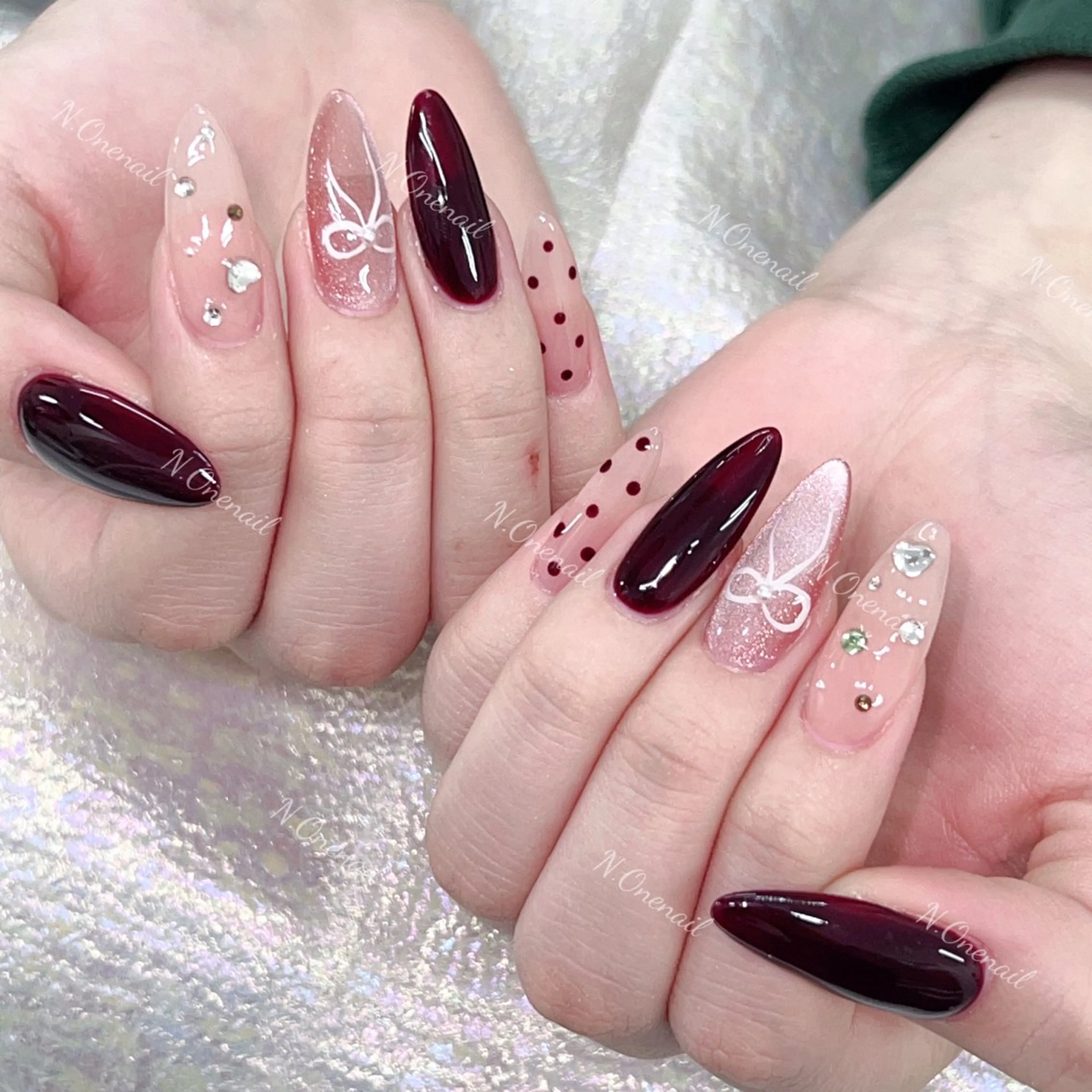 ネイル アートネイル グラデーション キラキラネイル ニュアンスネイル オフィスネイル 長いだし/スカルプ/ パラシェルN.oneのネイルデザイン