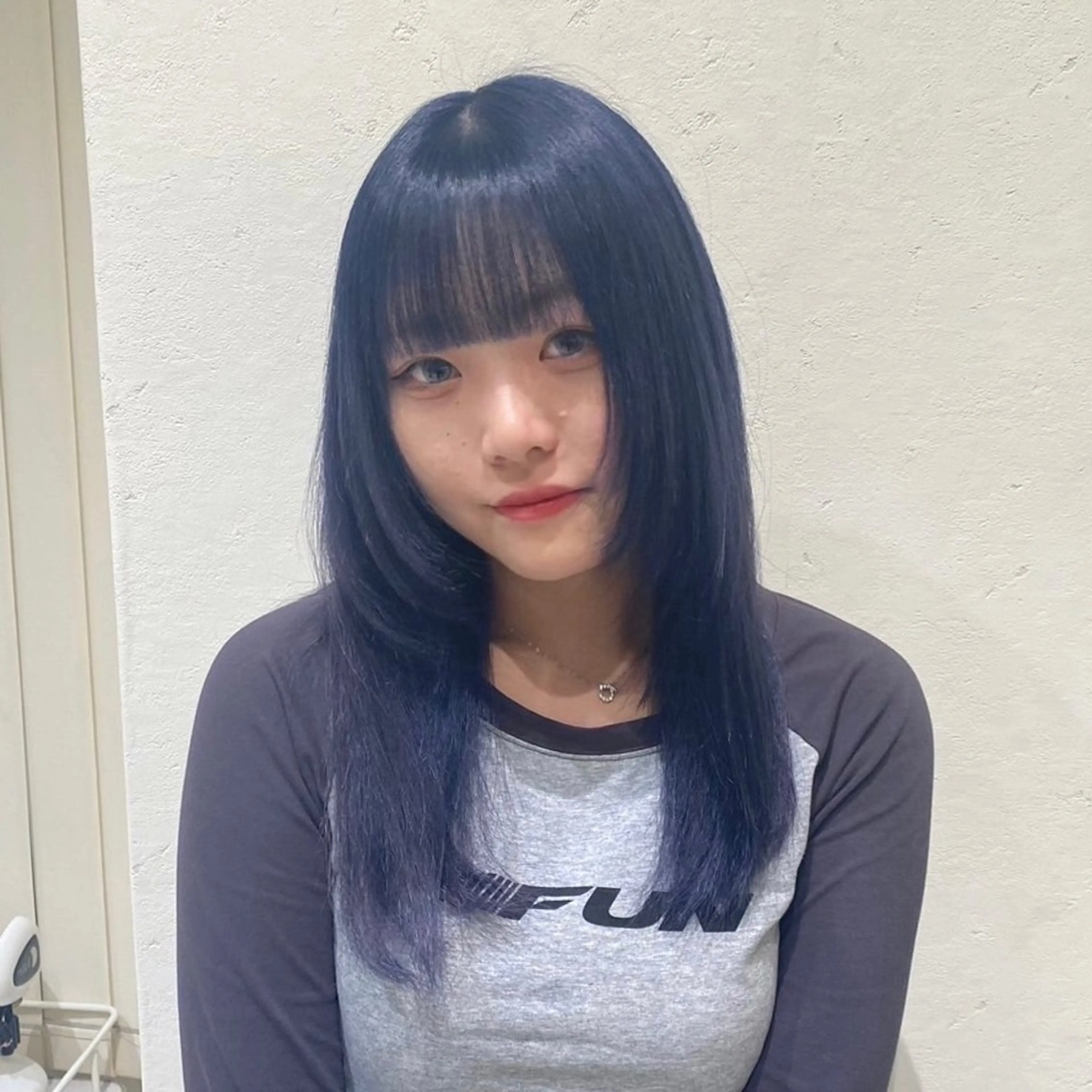 セミロング カラー ヘアカラー 韓国ヘア AINA🐱のヘアスタイル