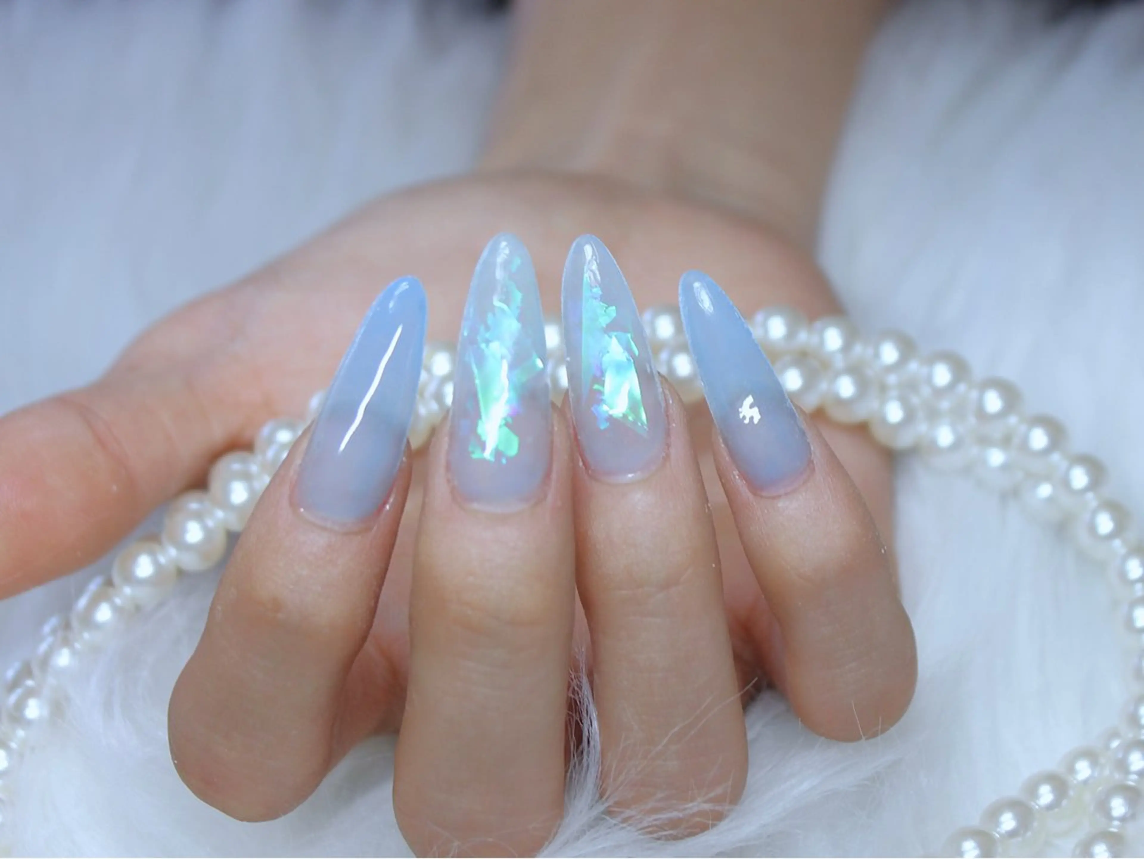 ネイル ZIZI Nail所属・ZIZIネイル 札幌店のネイルデザイン