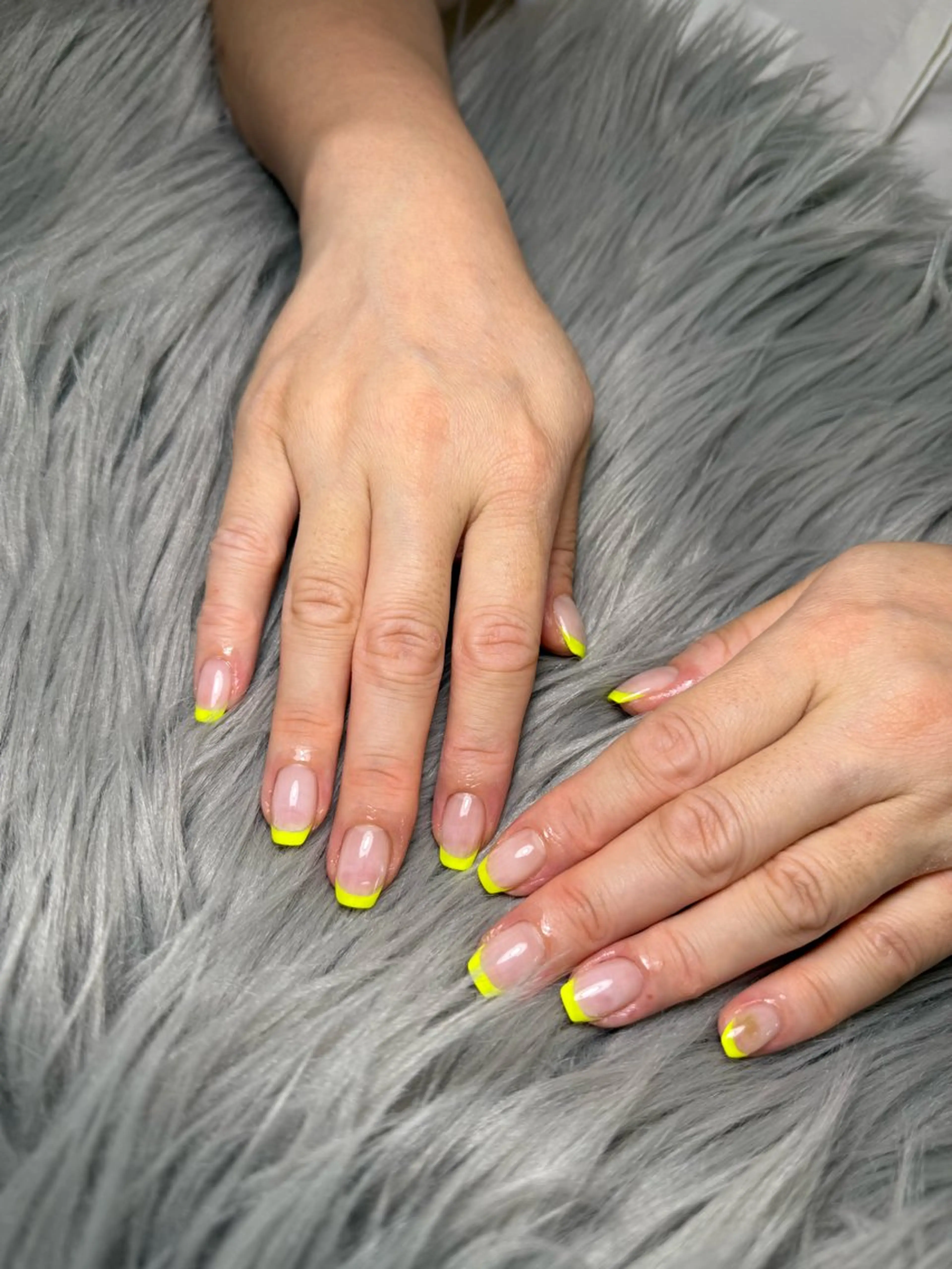 【ハンド】フレンチネイル/オフなしの写真