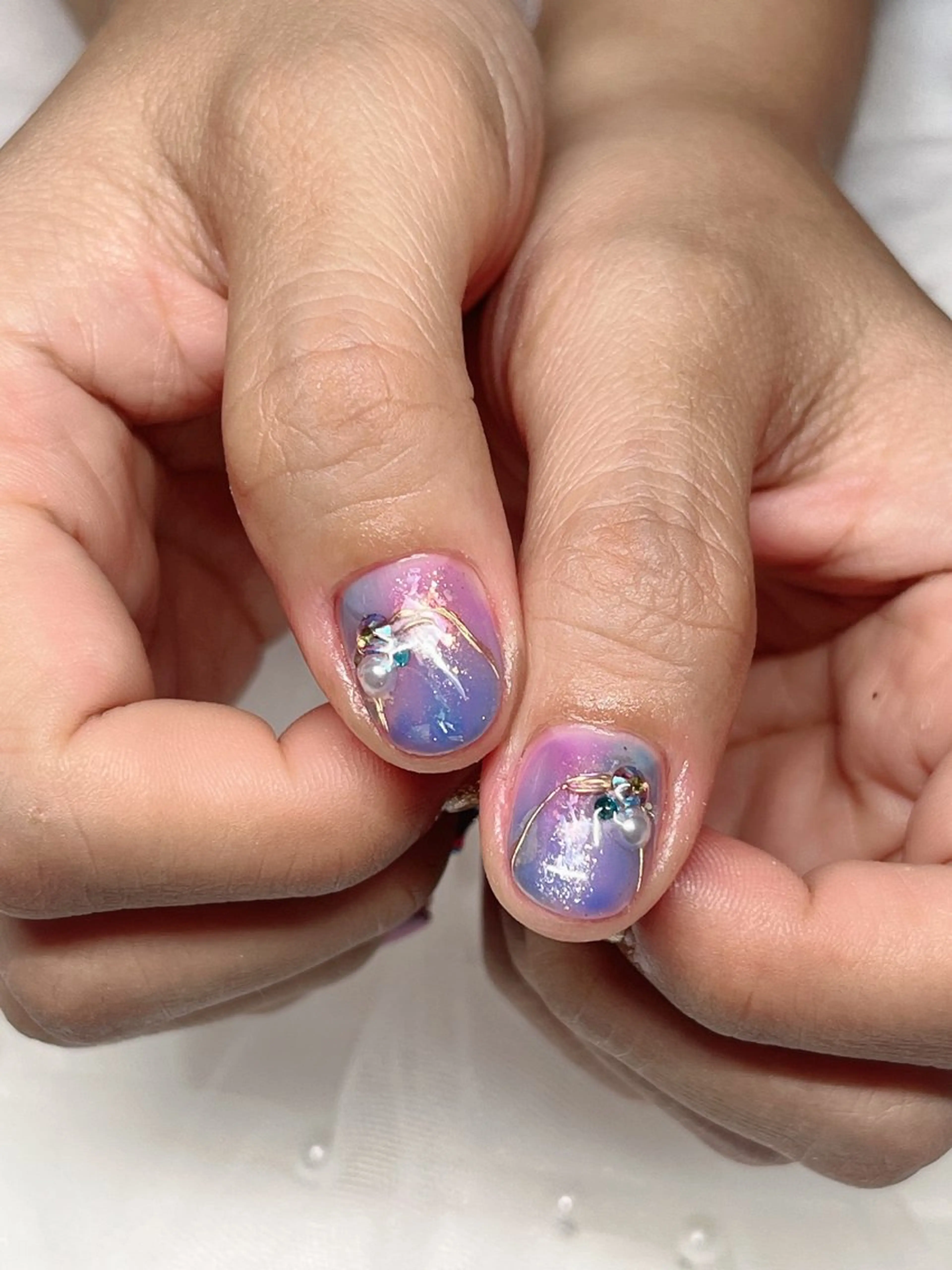 ネイル Cutil Nailsalon所属・Cutil. Nail🌈のネイルデザイン