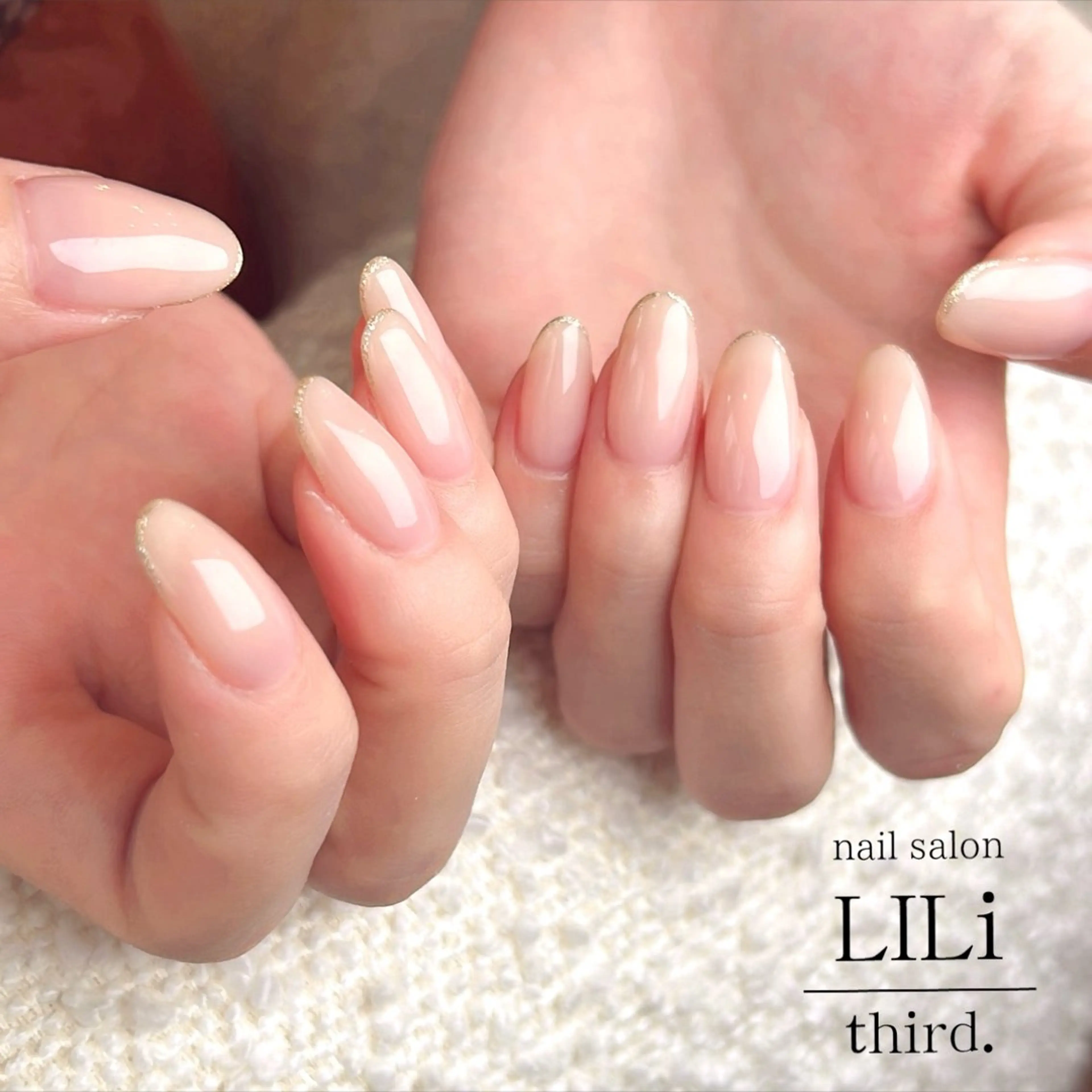 ネイル ラメ(グリッター) オフィスネイル シンプルネイル nail salon LILi third.所属・Saya ᵕ̈*のネイルデザイン