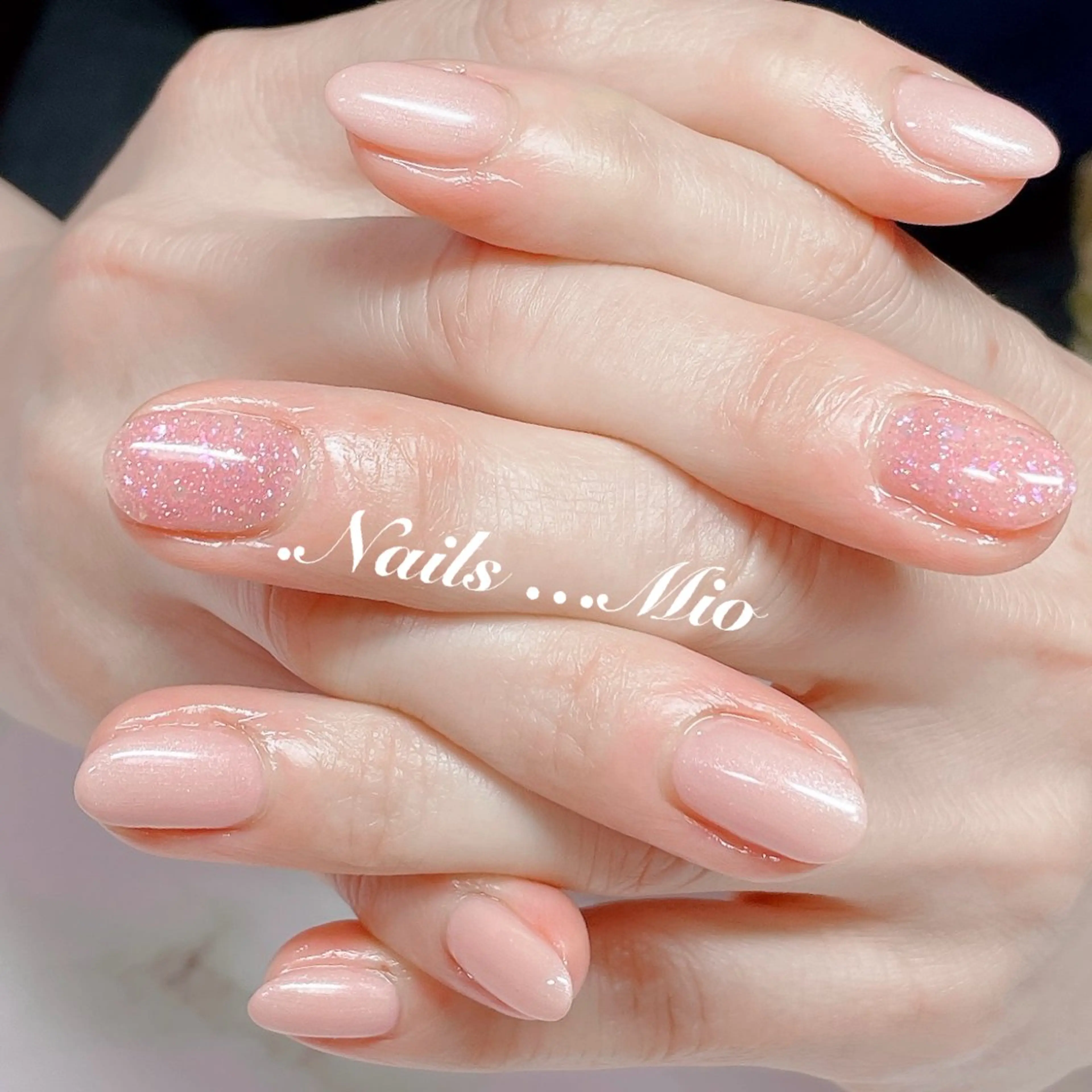 ネイル ジェルネイル ワンカラーネイル 赤色 .Nails Mio 赤羽西ネイルサロンのネイルデザイン