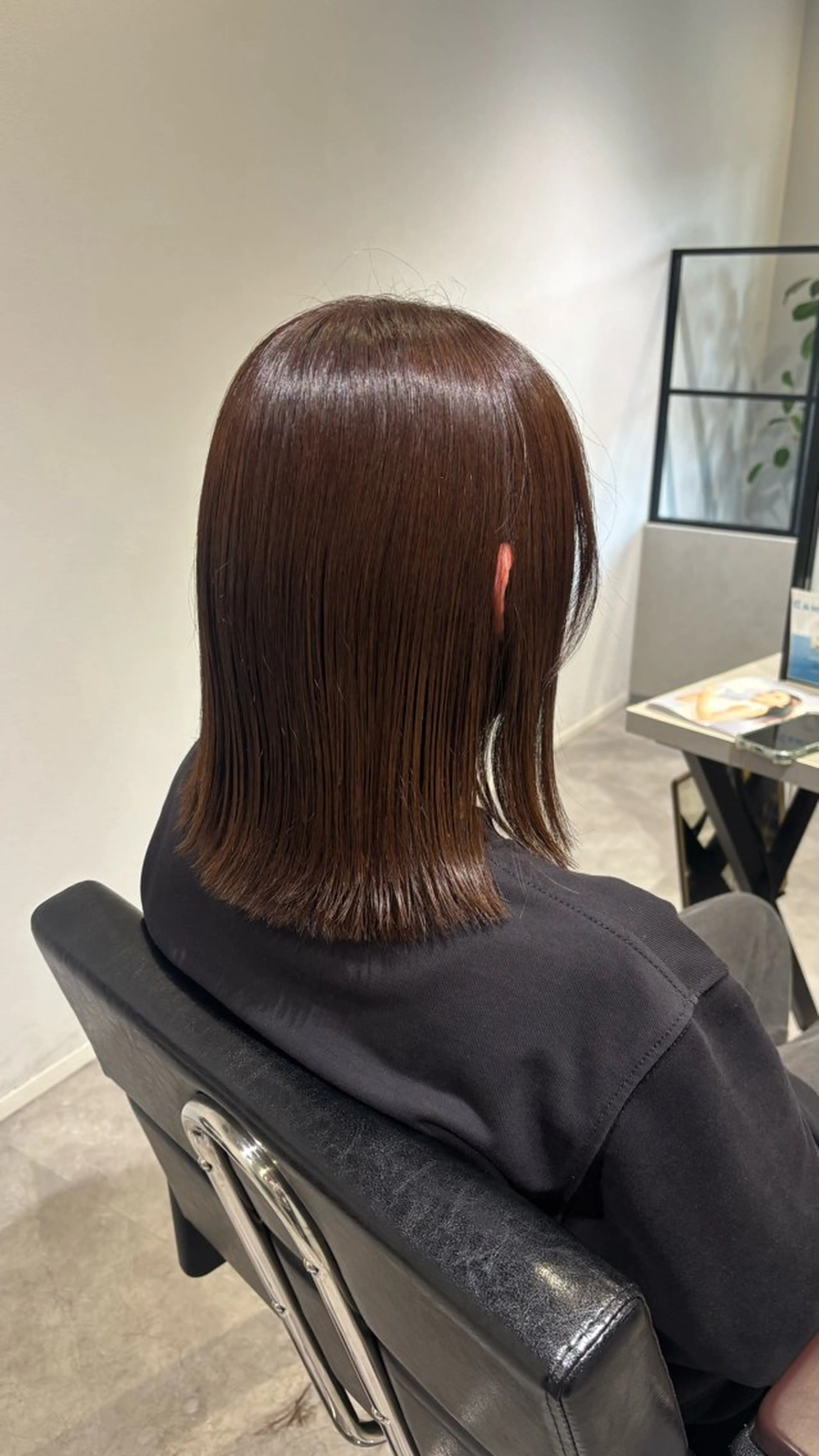 ミディアム カット ヘアカラー トリートメント 長尾ゆりの/ボブ/ ベージュ/ハイトーンのヘアスタイル