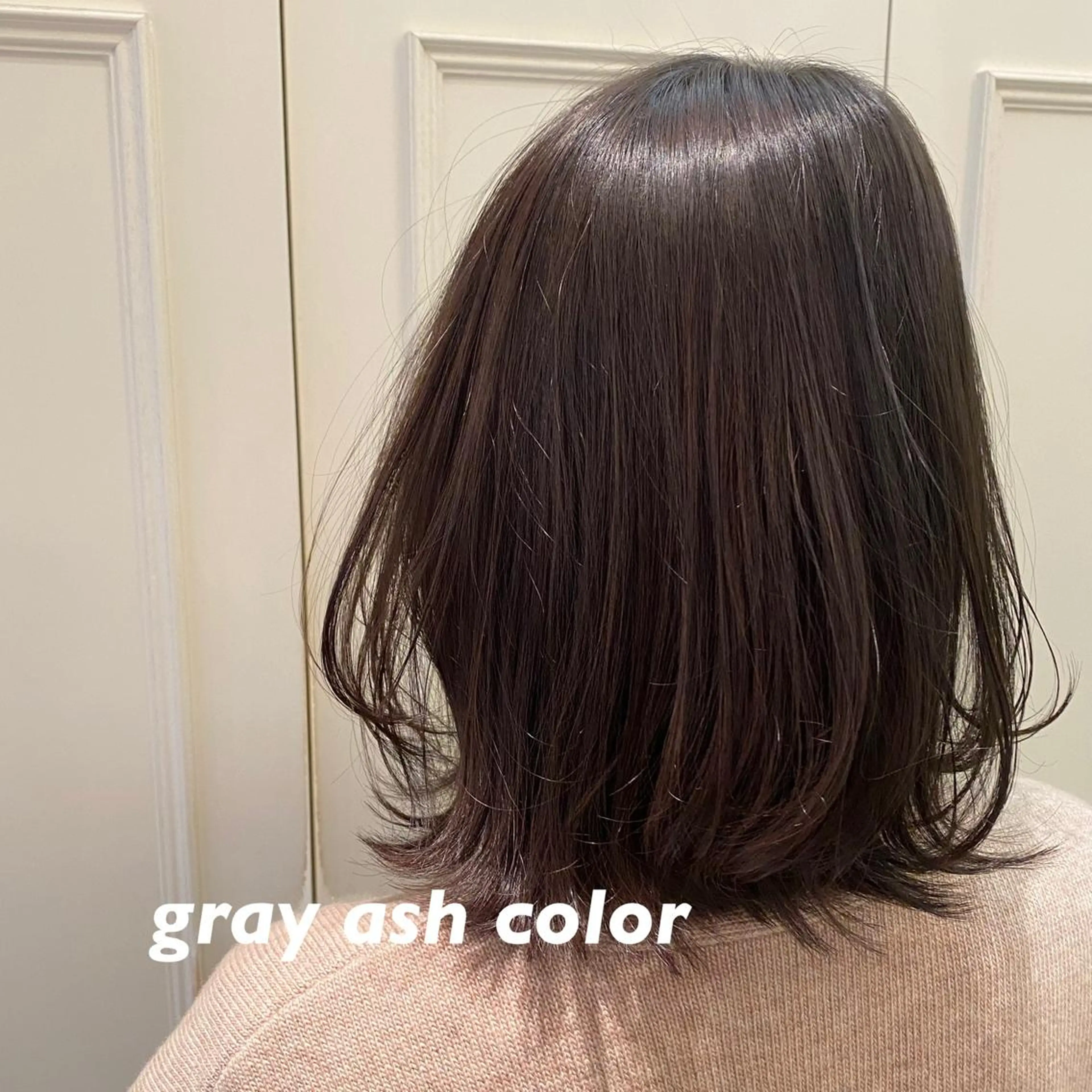 ミディアム アッシュ カット ヘアカラー トリートメント 大久保 愛のヘアスタイル