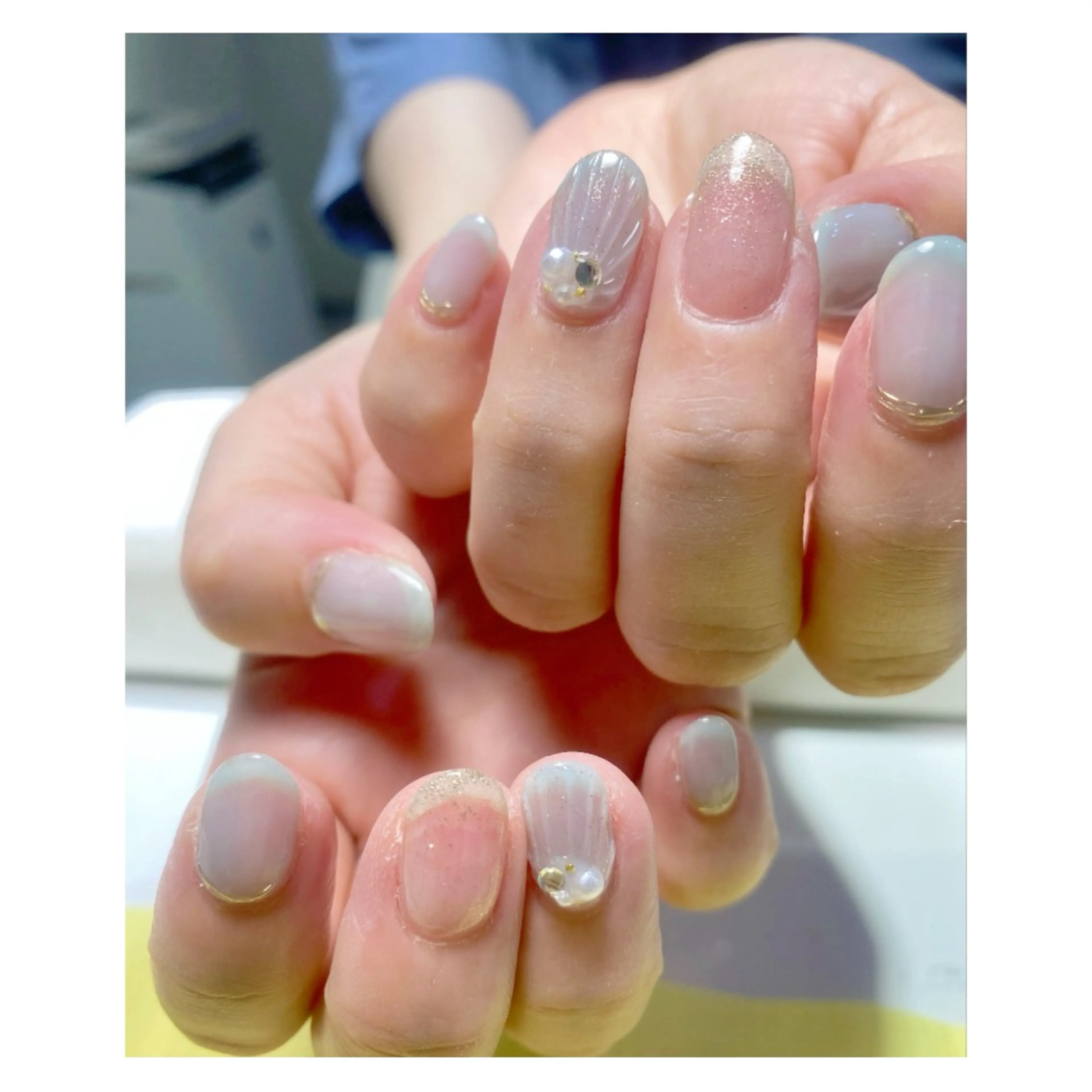 ネイル ブルー ブラウン ピンク ハンドネイル tumake Yuiのネイルデザイン