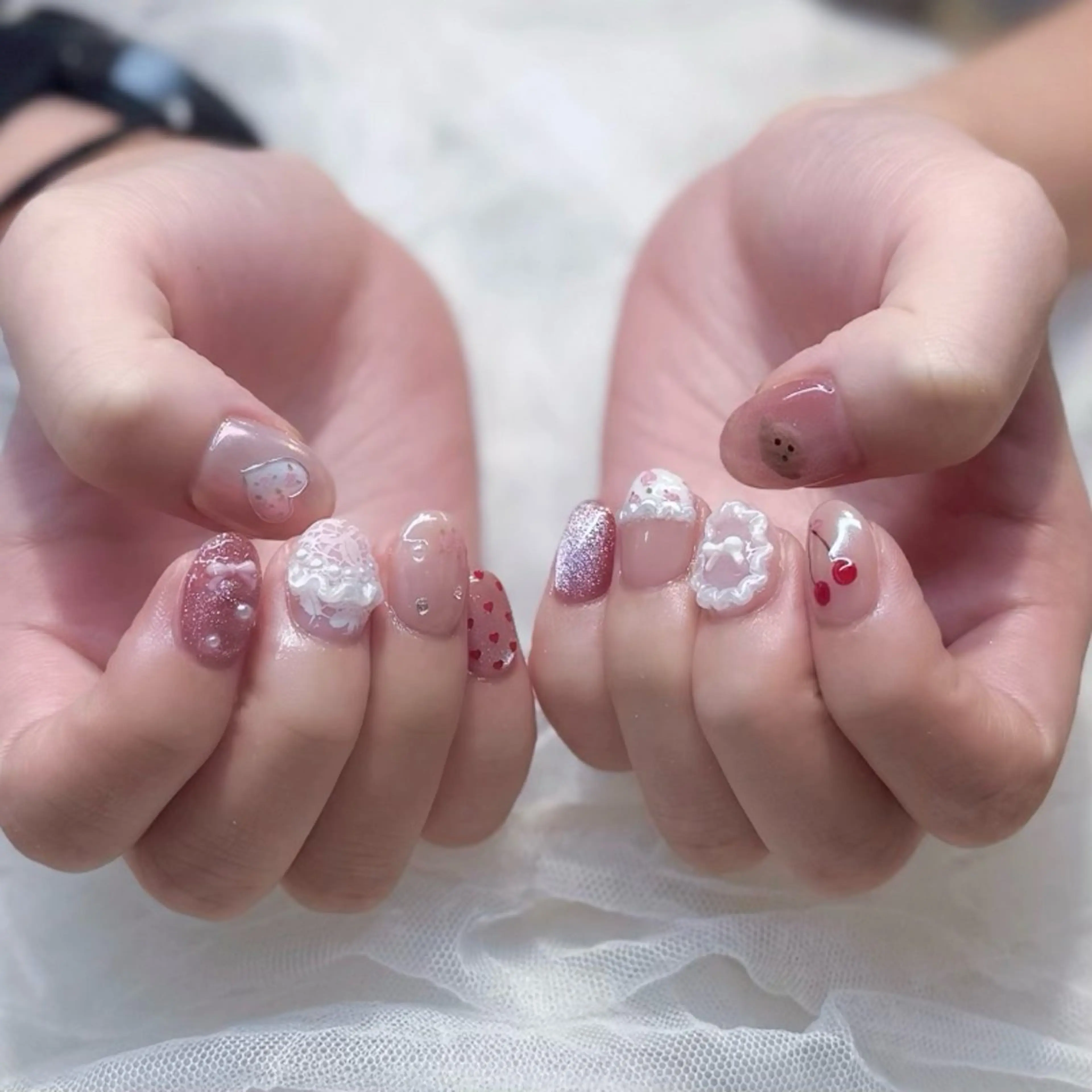 ネイル ハンドネイル 新井 ひなののネイルデザイン