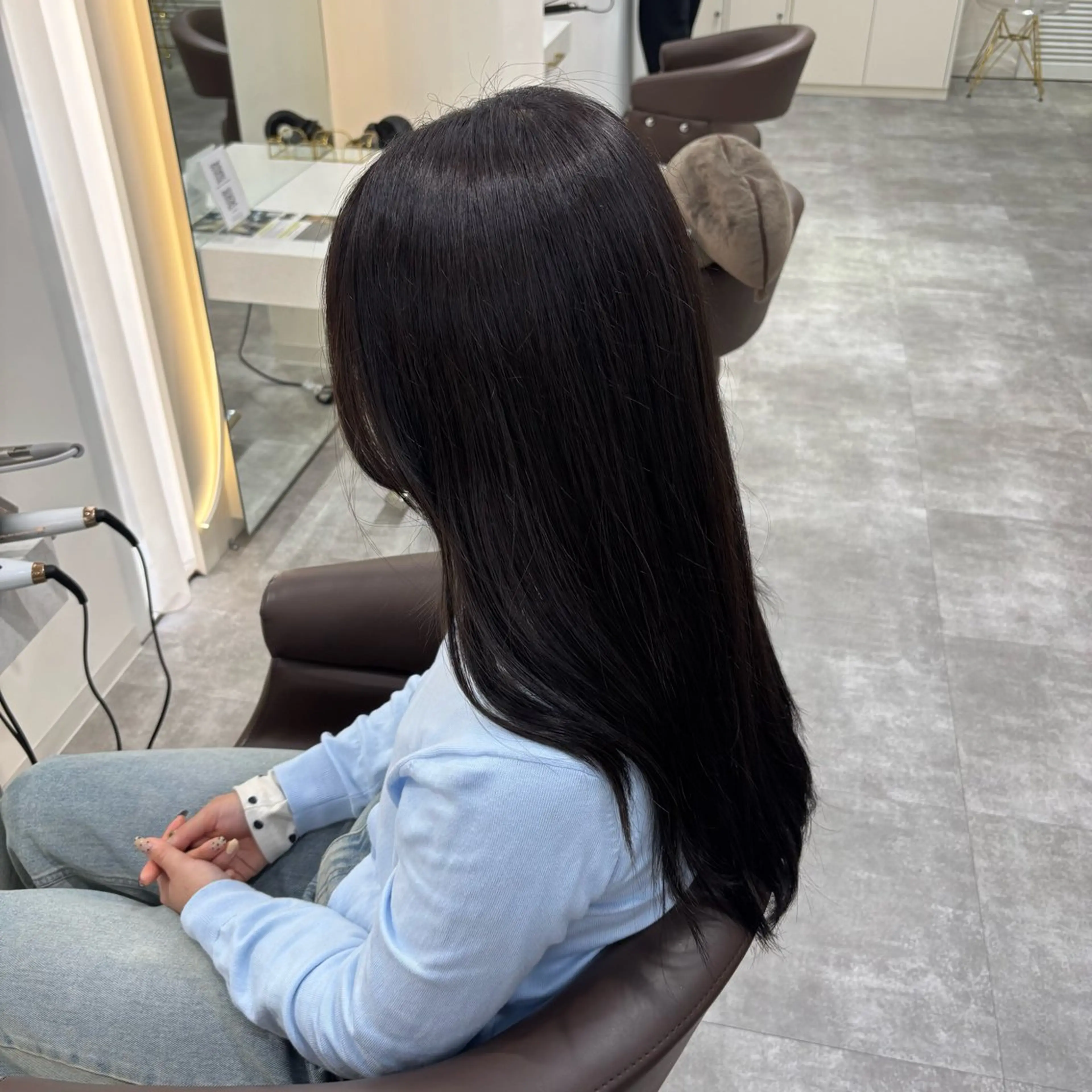 セミロング カラー ヘアカラー トリートメント ヘアセット BONDZ SALON Patio st所属・透明感×艶髪カラー 𝐴𝑠𝑢𝑛𝑎のヘアスタイル