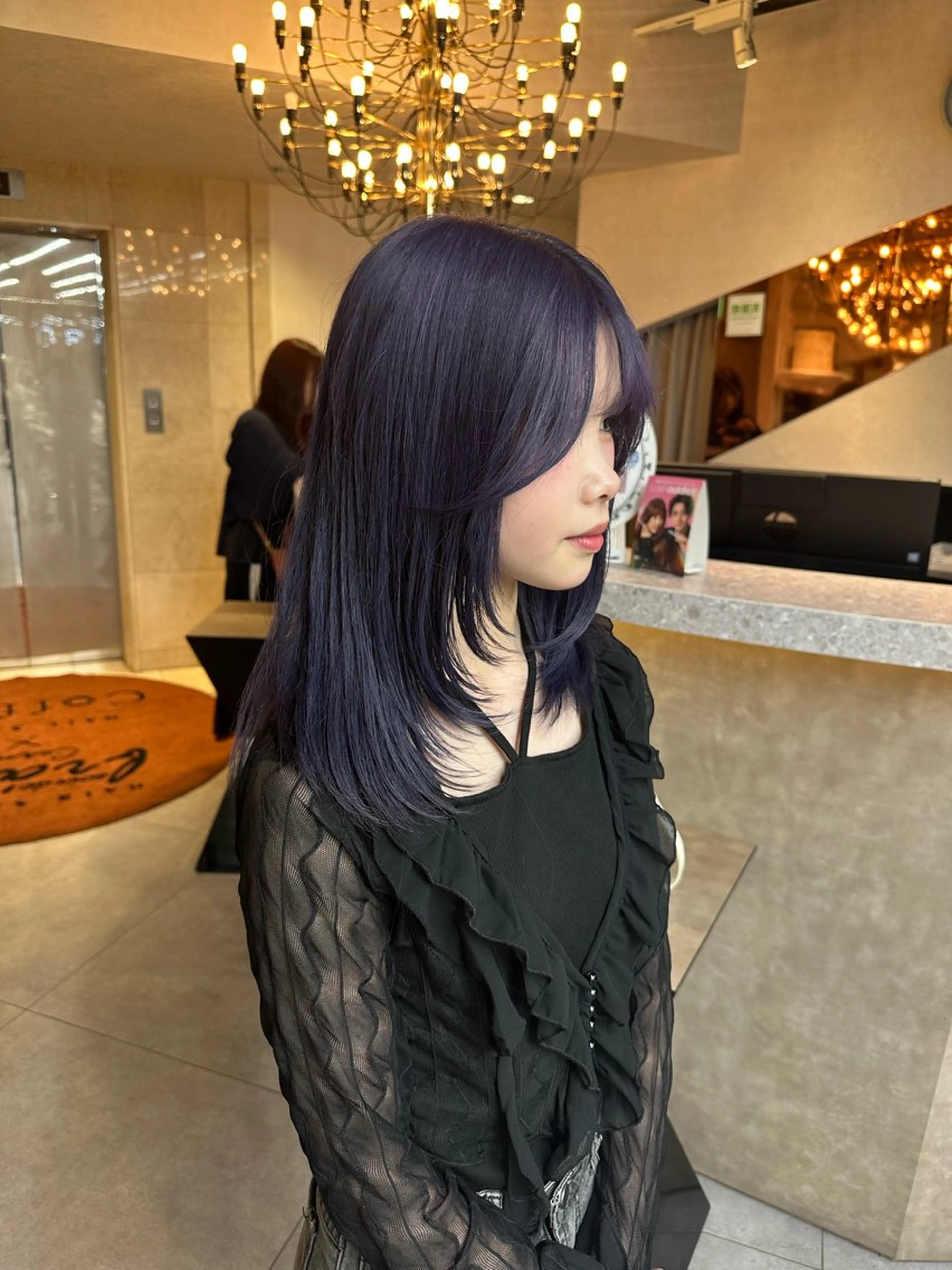 ミディアム カラー ブルーカラー ブルーラベンダー 透明感カラー ハイトーンカラー ラベンダーカラー カット ヘアカラー トリートメント 韓国/レイヤー/ 透明感🩶ひかる🩶のヘアスタイル