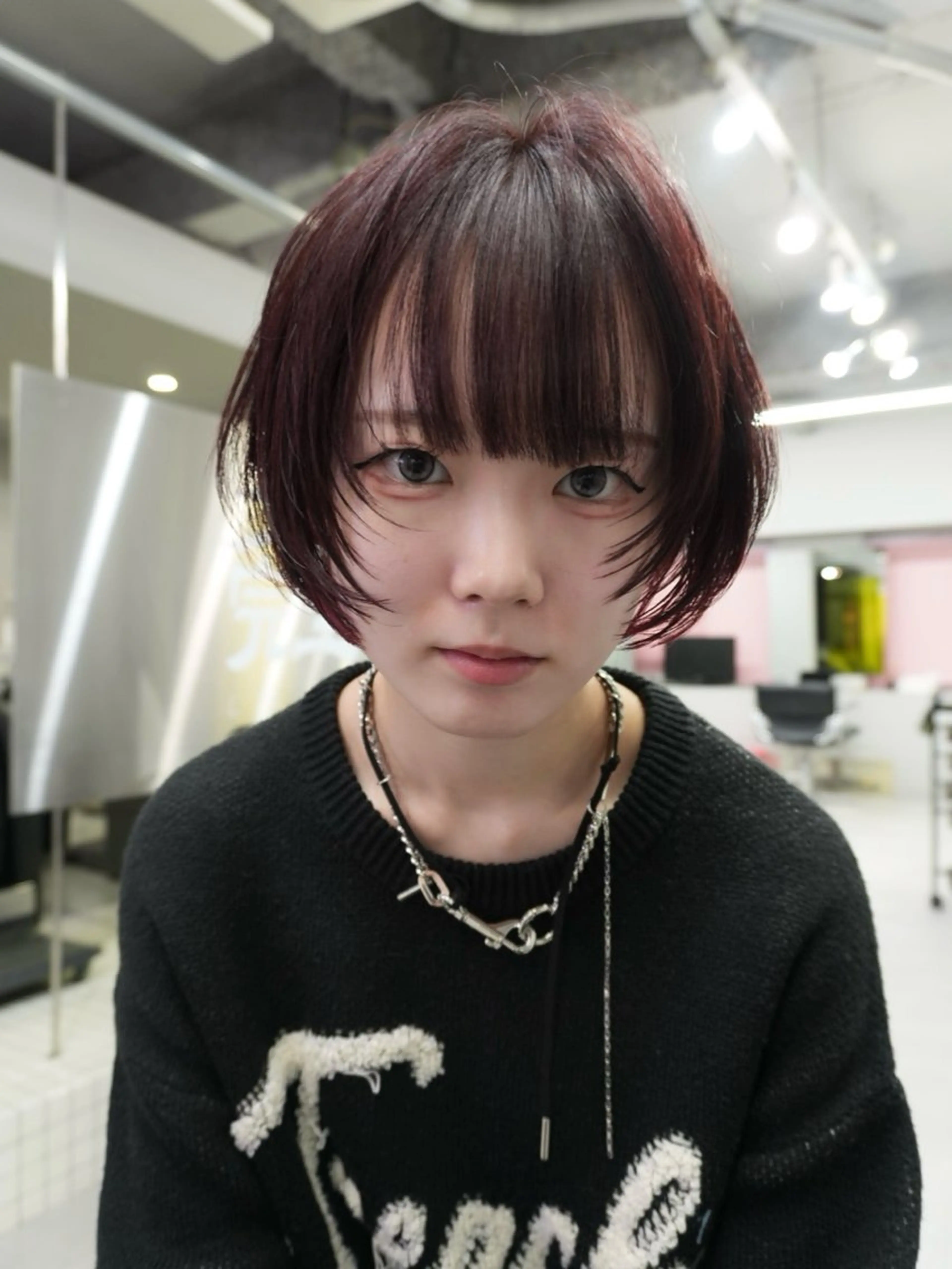 ショート カラー ショートボブ ショートレイヤー ボルドーカラー ボブ レイヤーカット カット ヘアカラー トリートメント LAME 【レイム】のヘアスタイル