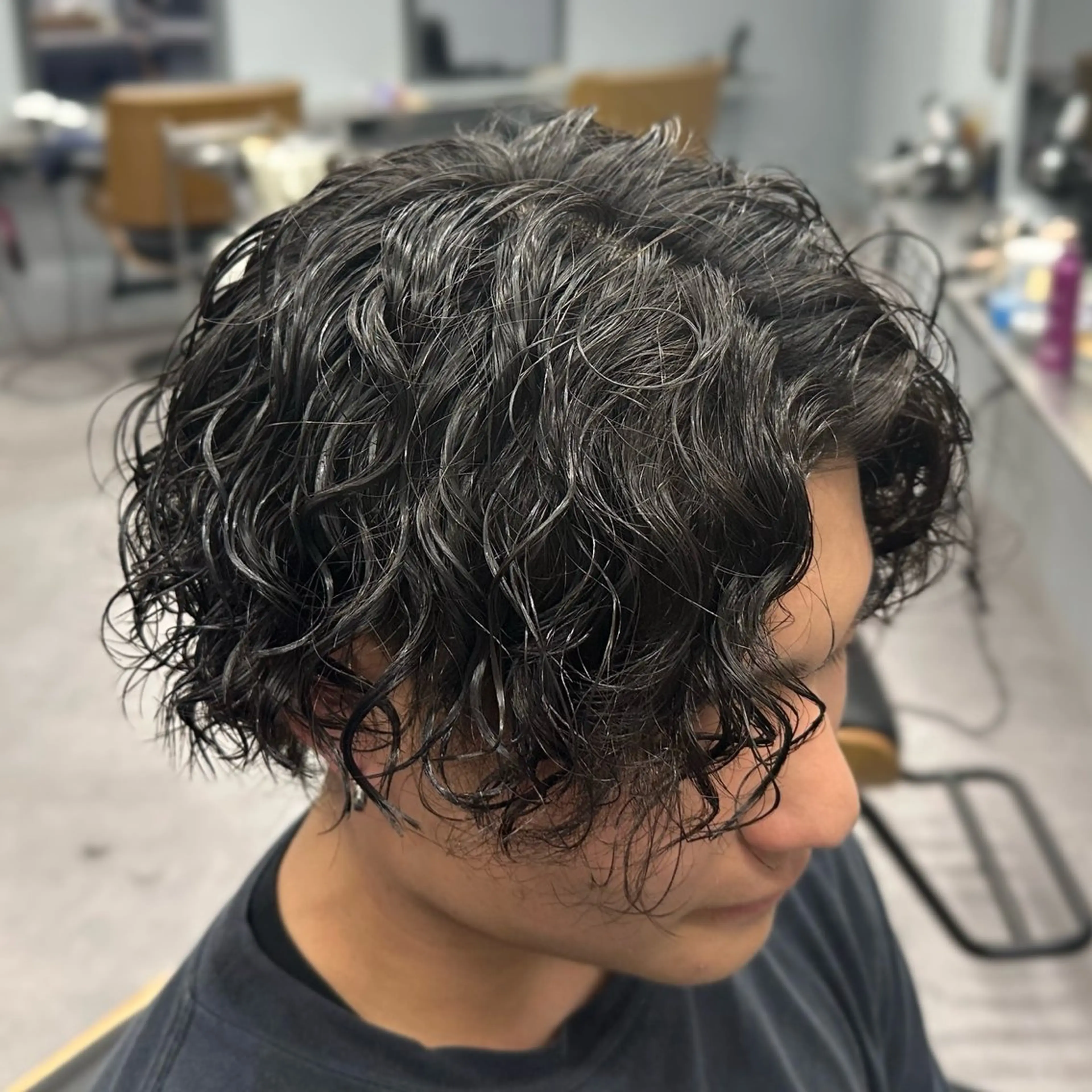 パーマ メンズ メンズブリーチ センターパート フェードカット メンズパーマ スペインカール カット パーマ I-CON  #blue MEN'S所属・池袋/カラー/パーマ NATSUのヘアスタイル