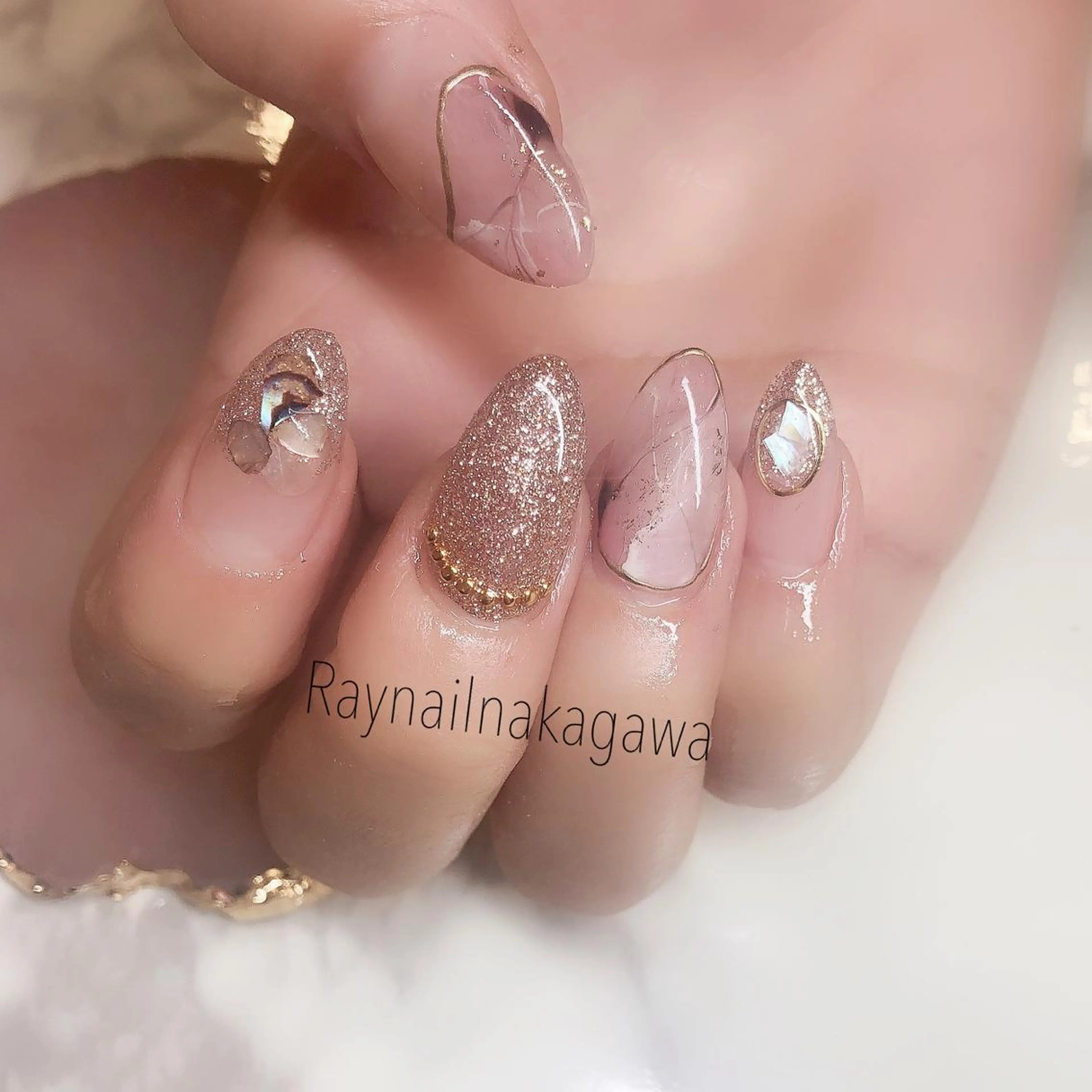 ネイル nailstudio ′ecole所属・nailstudio ′ecoleのネイルデザイン