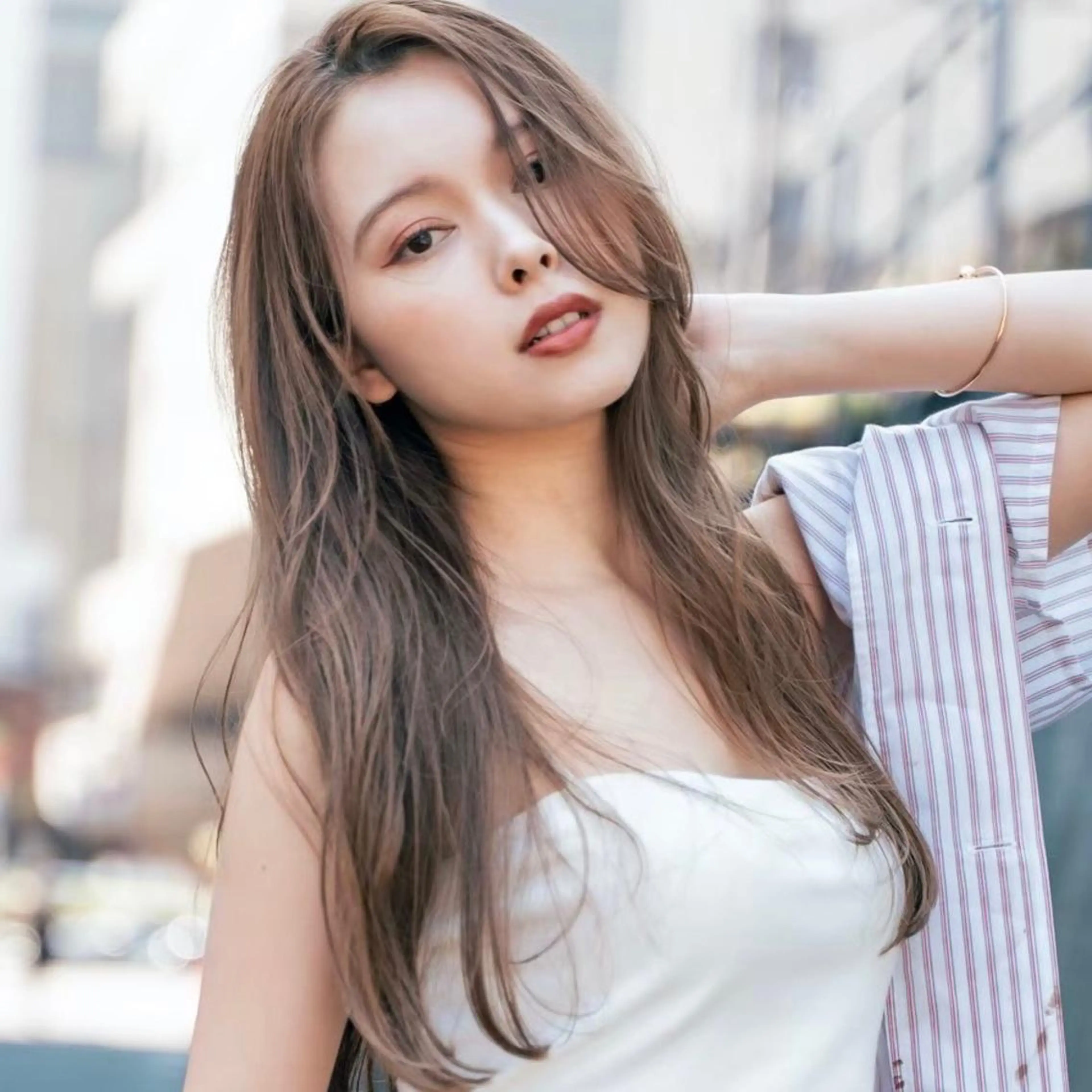 ロング カラー パーマ ヘアアレンジ メンズ キッズ ネイル マツエク・マツパ アイブロウ カット ヘアカラー トリートメント ヘアセット 丁寧なカウンセリング 🌿Chiemi🌿のヘアスタイル