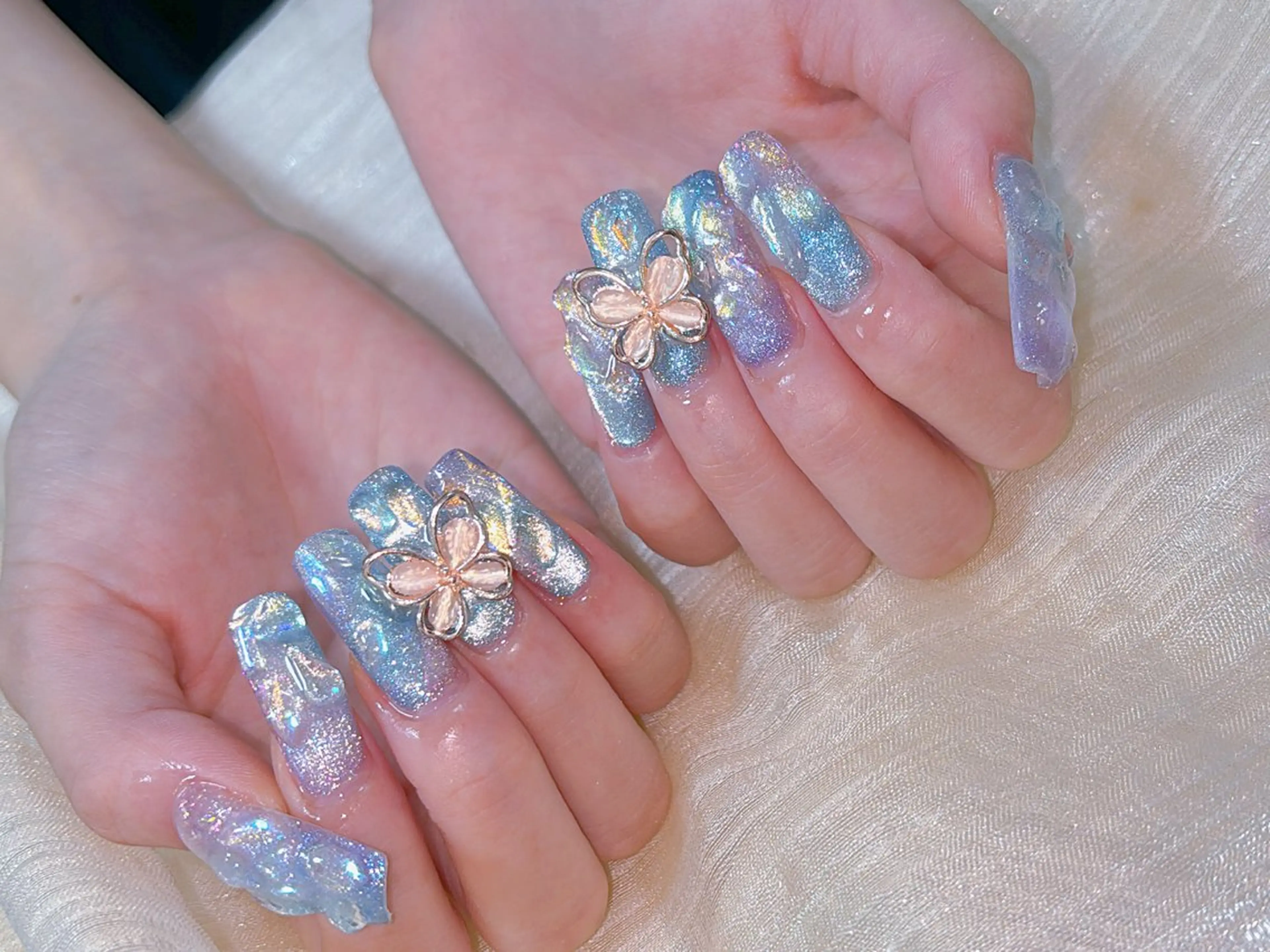 ネイル ハンドネイル ネイルサロンエクラ 🫧Shizukaのネイルデザイン