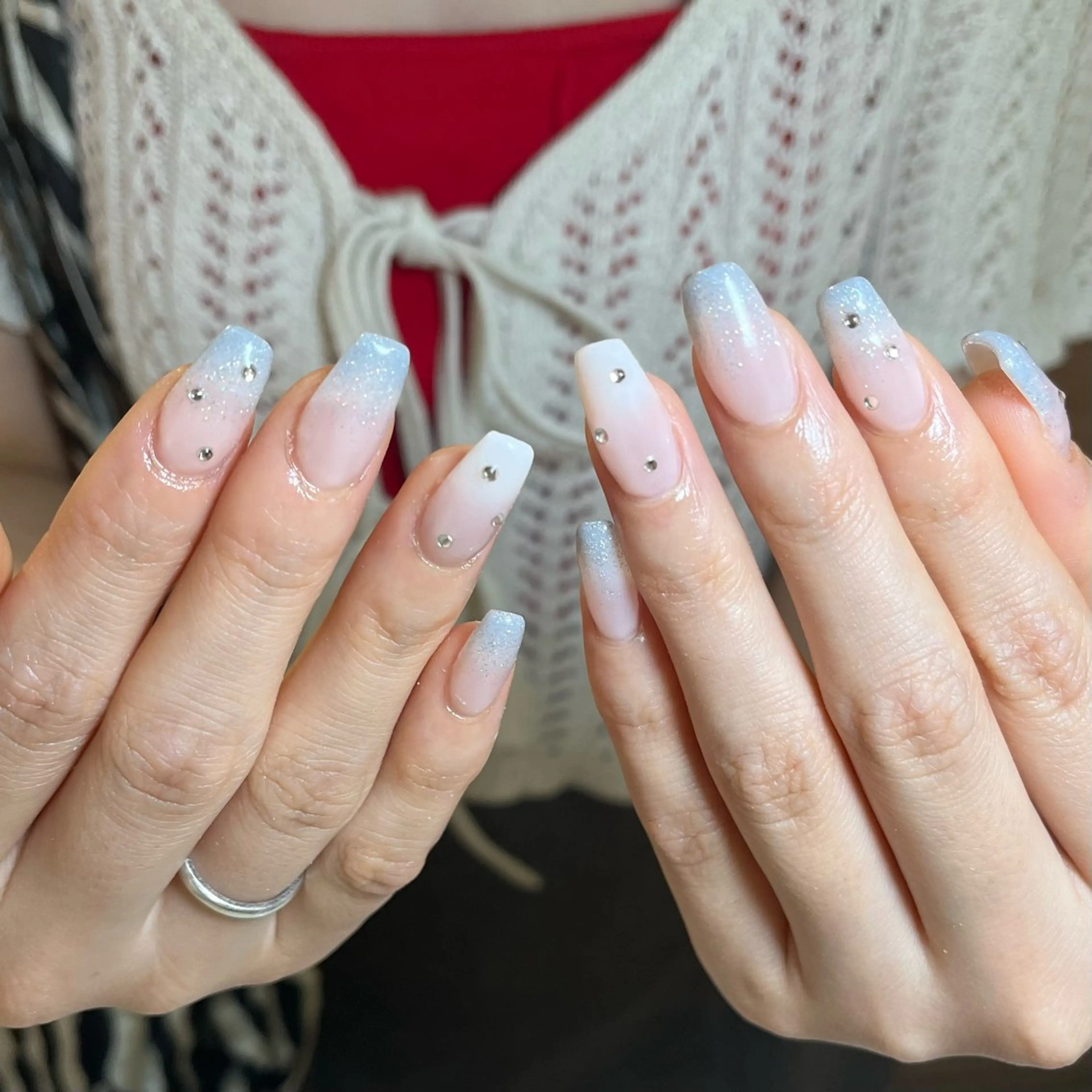 ネイル グラデーション 0203ムニムサン 💙Harukaのネイルデザイン