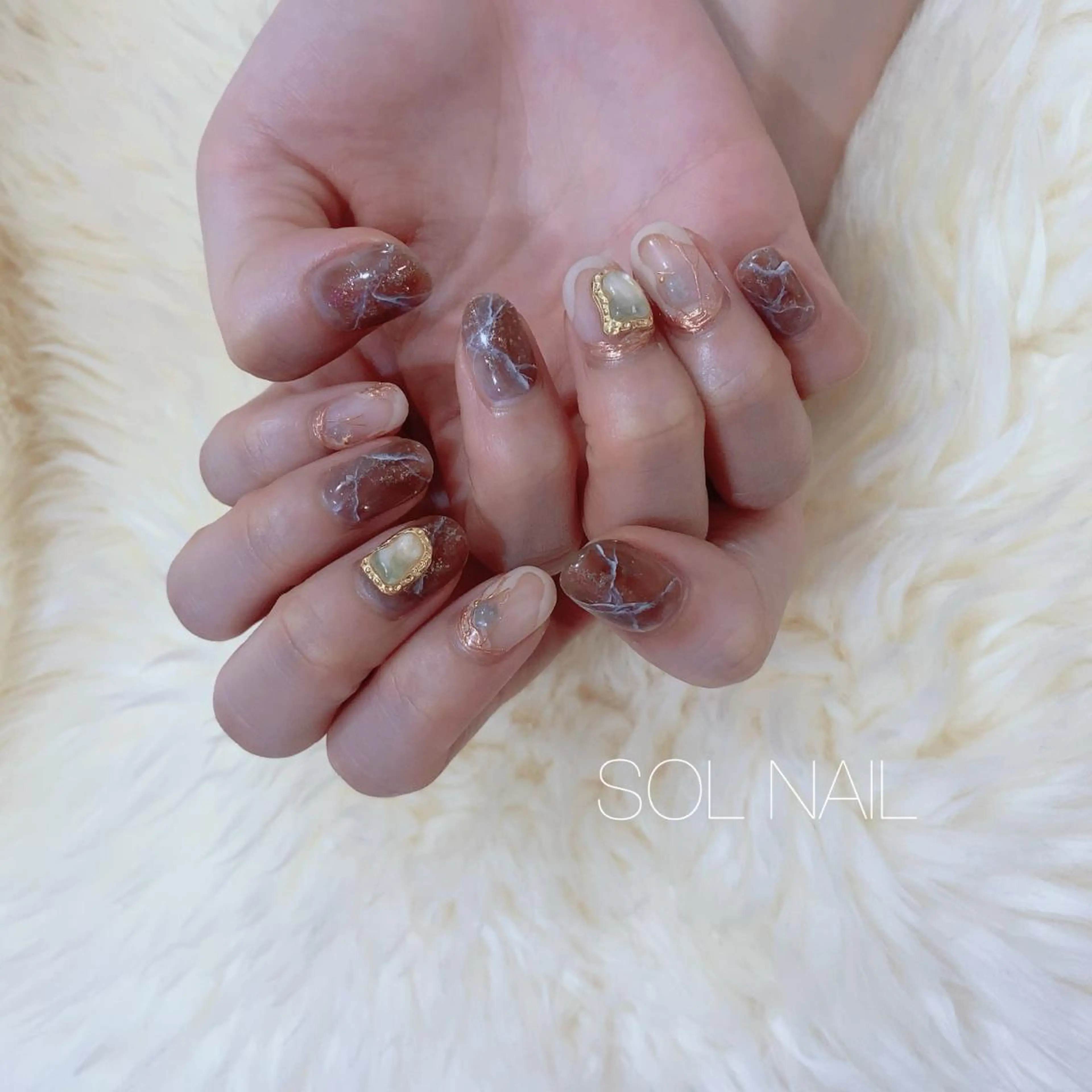 ネイル ミラーネイル ハンドネイル SOL NAILのネイルデザイン