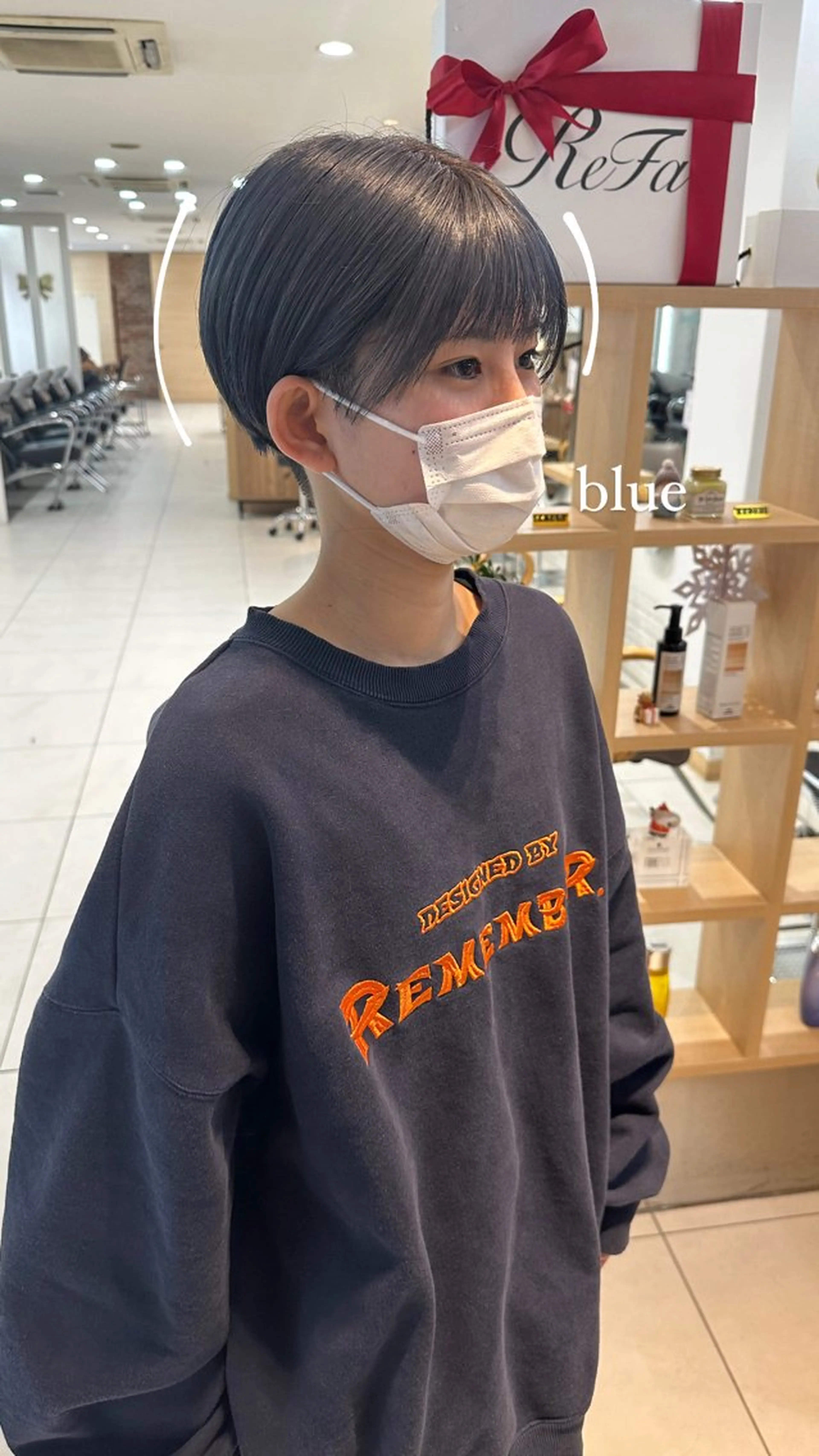 ショート カラー 黒髪 ブルーカラー ブルーブラック ショートヘア 刈り上げ カット ヘアカラー トリートメント 山下恋佳/矢場町/ ブリーチ/ショートのヘアスタイル