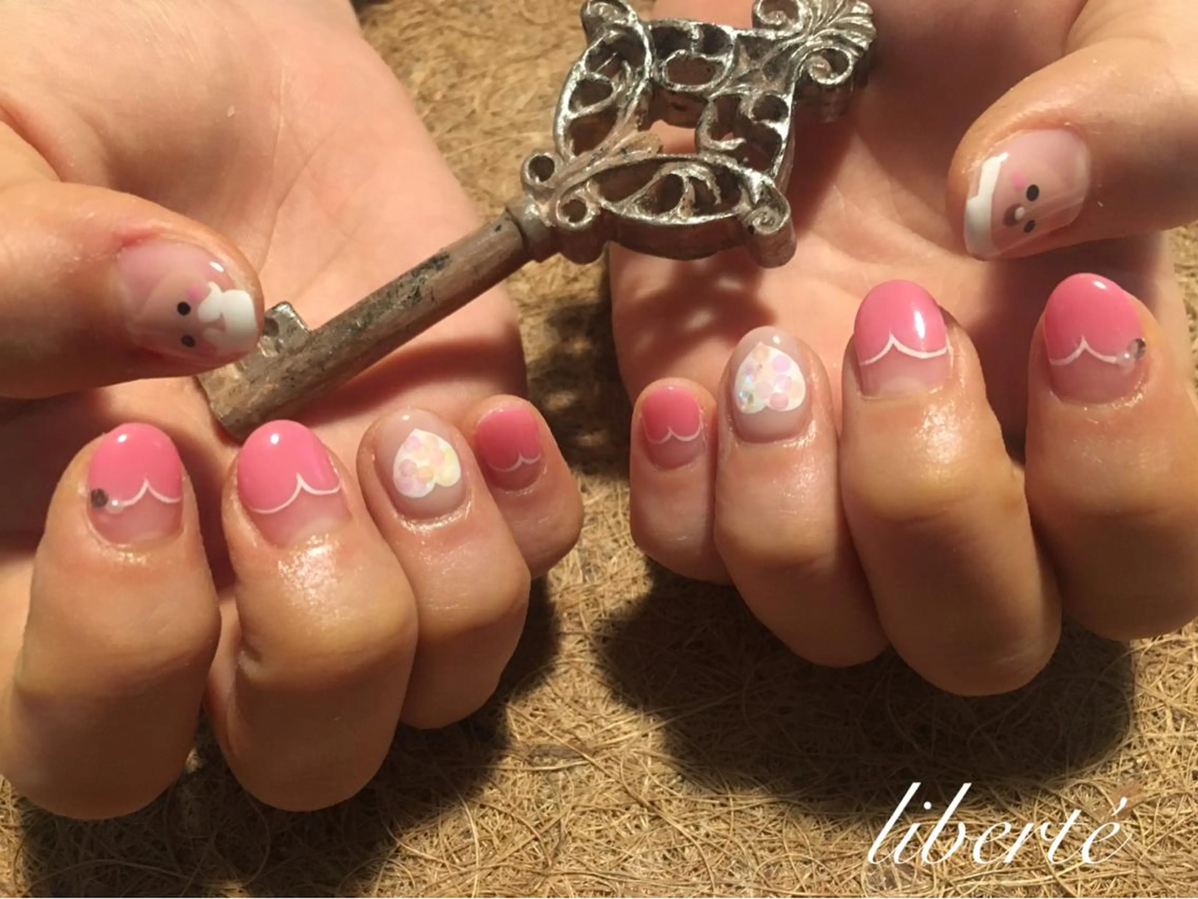ネイル liberté (リベルテ)のネイルデザイン