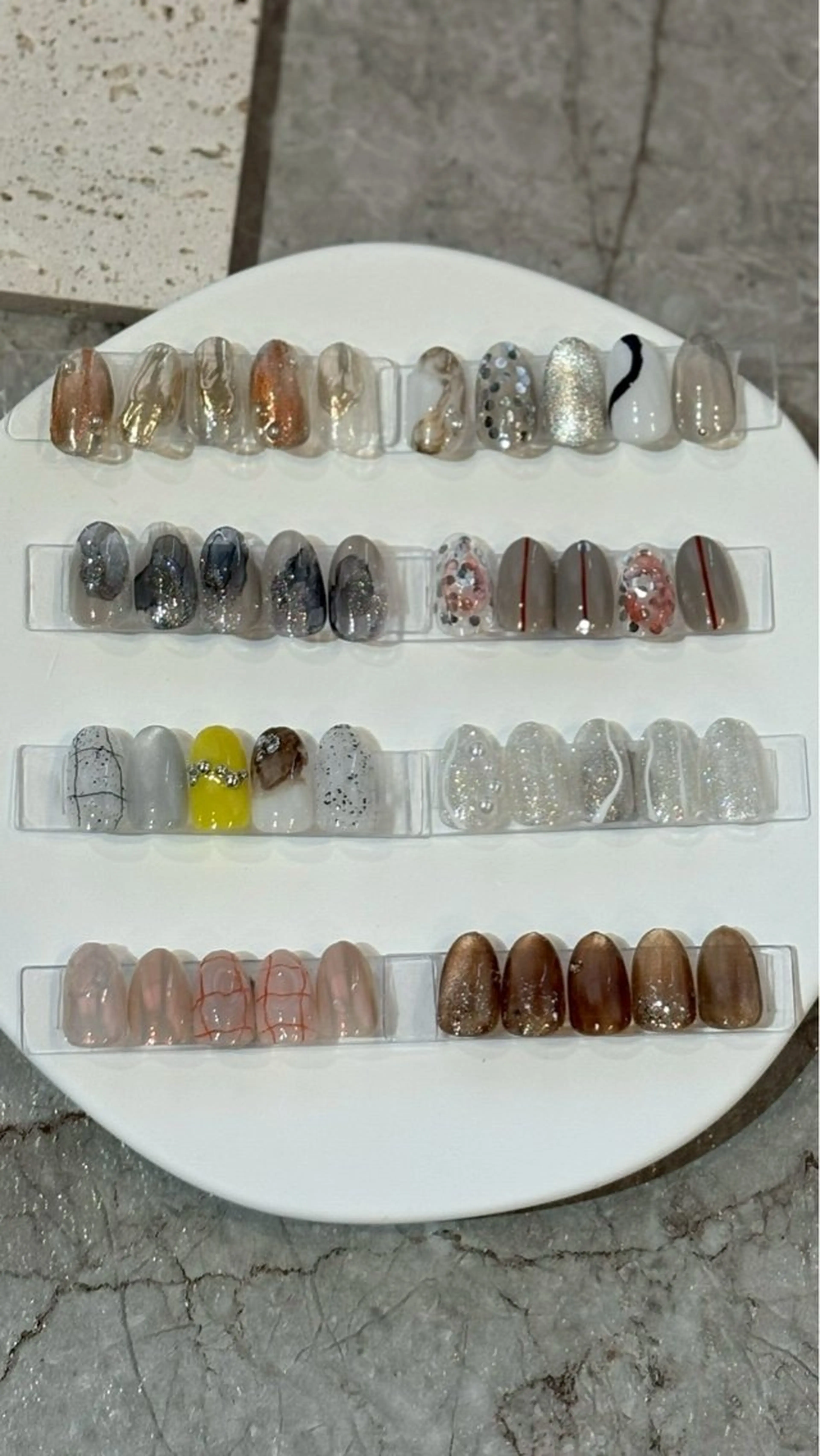 ネイル SATOMI W【今福鶴見店】のネイルデザイン