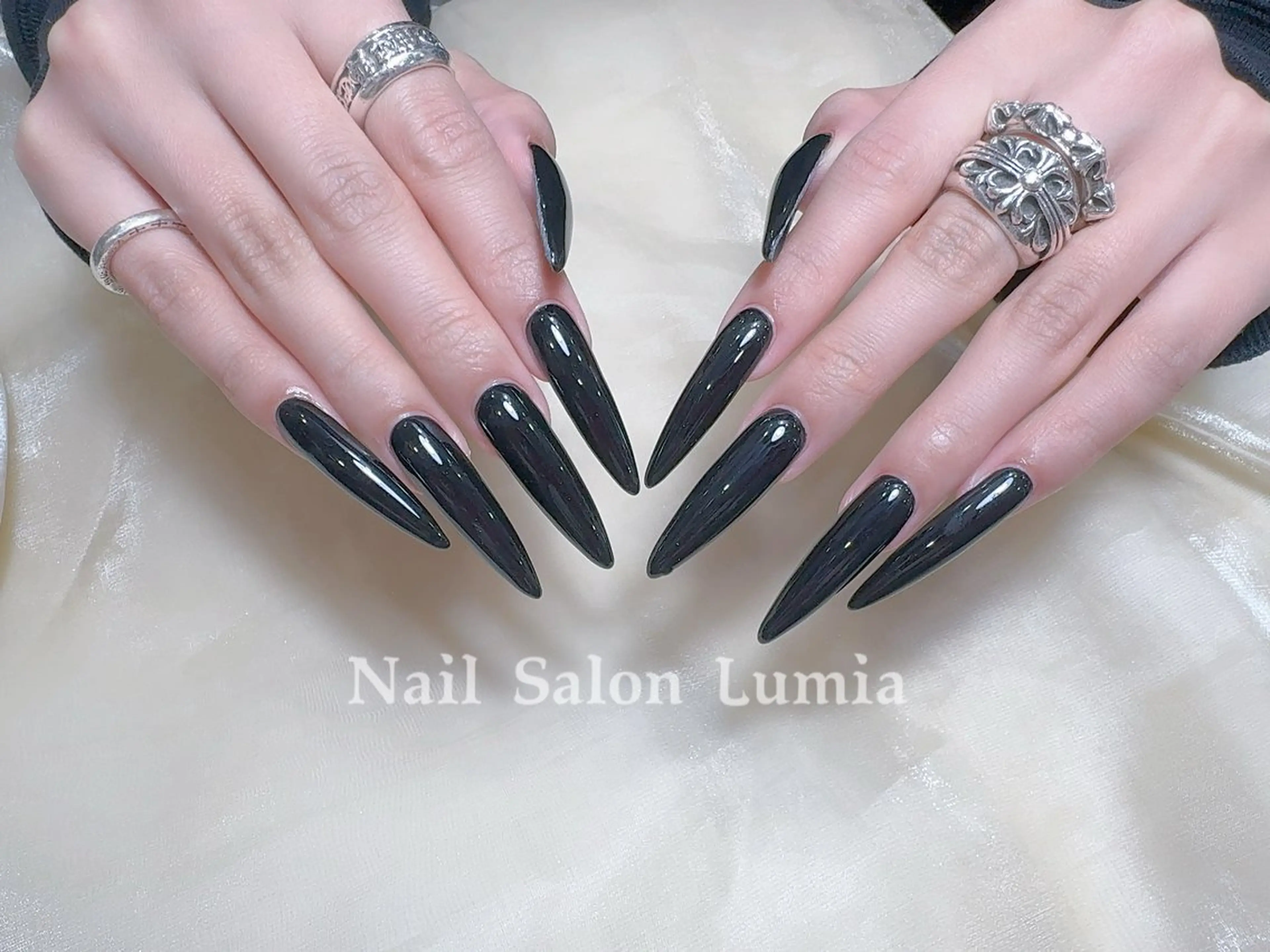 ネイル ハンドネイル ネイルサロン ルミア Lumia 店長のネイルデザイン