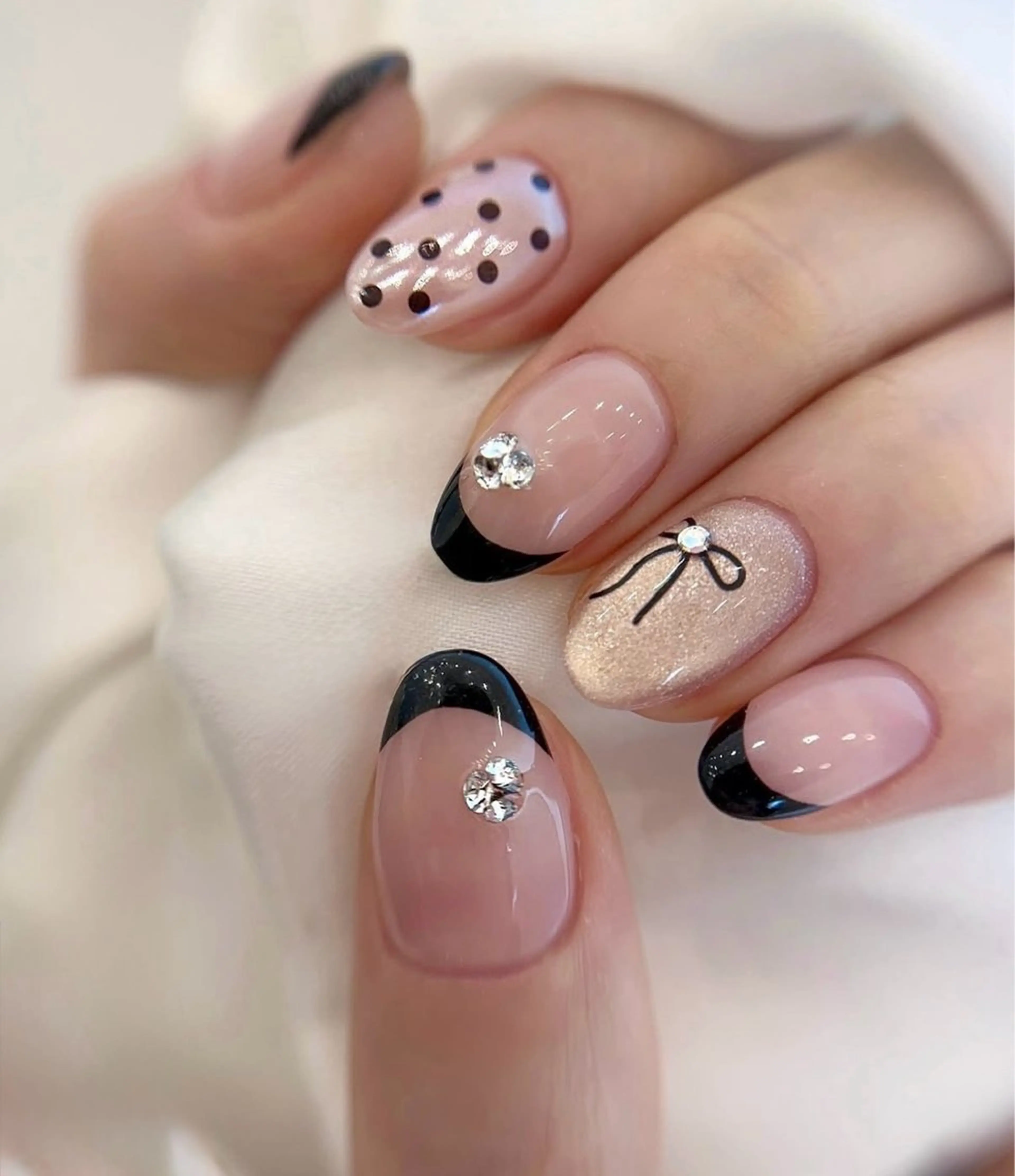 ネイル NailSalon✨ Écrinエクランのネイルデザイン