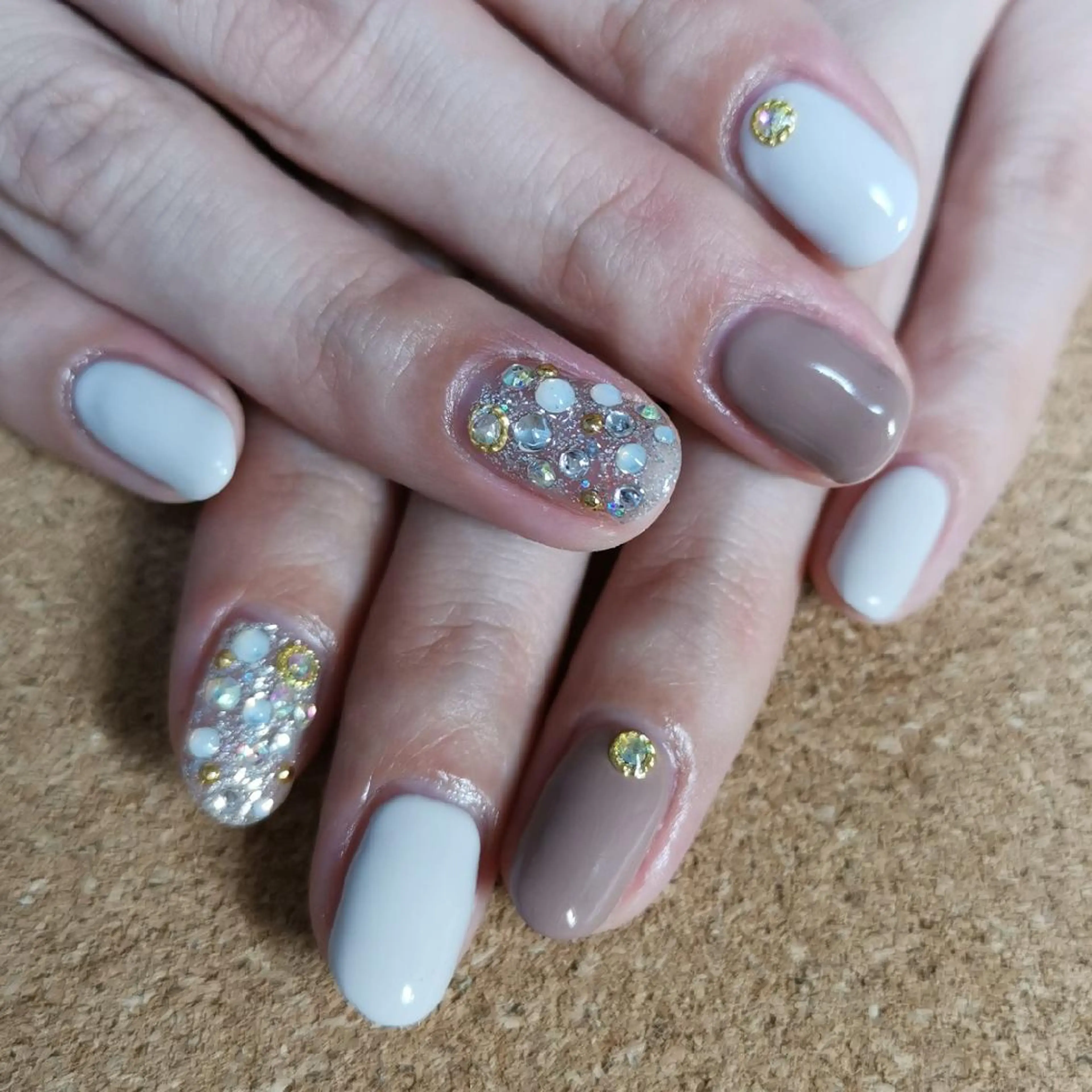 ネイル オフィスネイル ハンドネイル reve あやののネイルデザイン