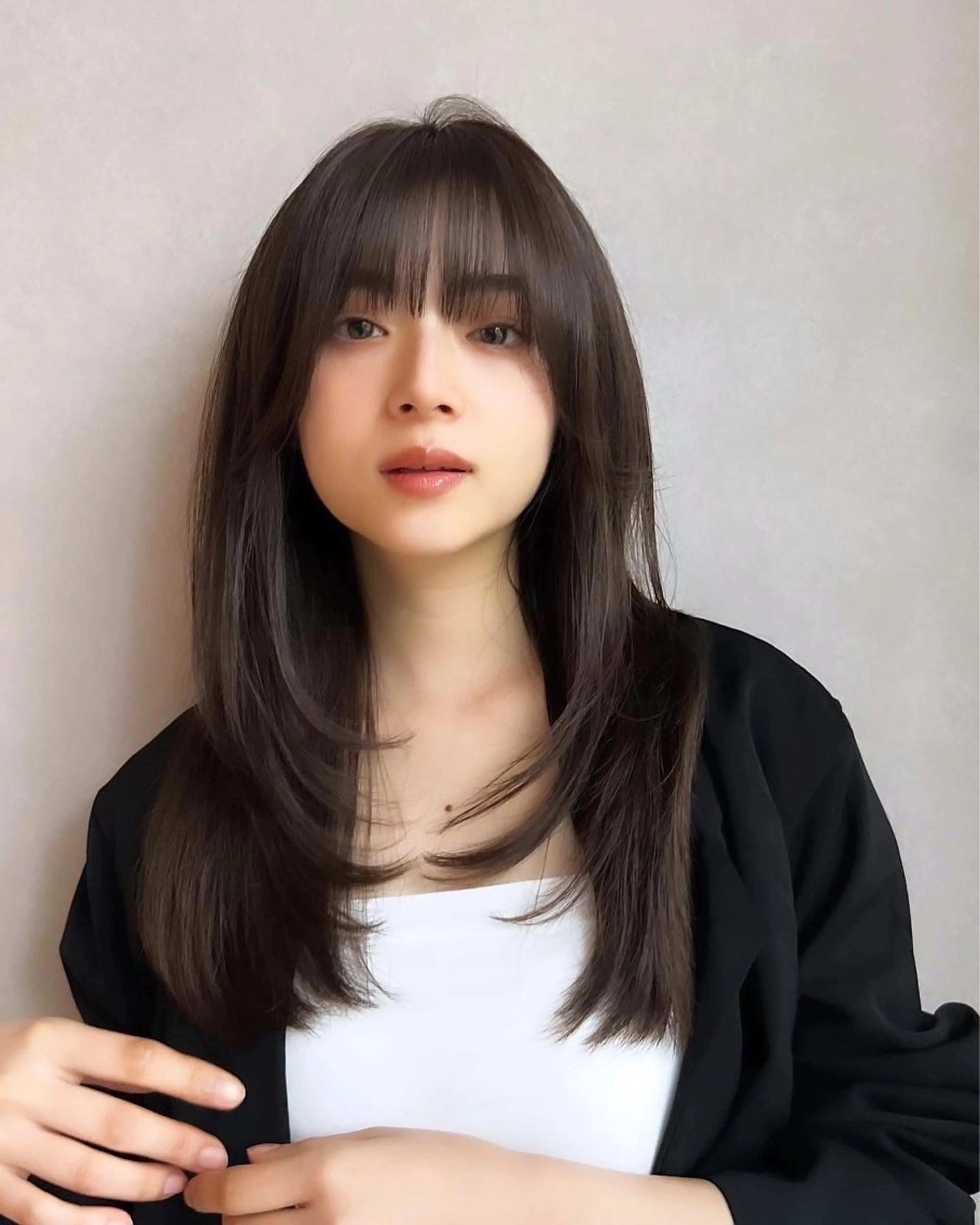 ミディアム レイヤーカット/ くびれヘア佐藤大空のヘアスタイル