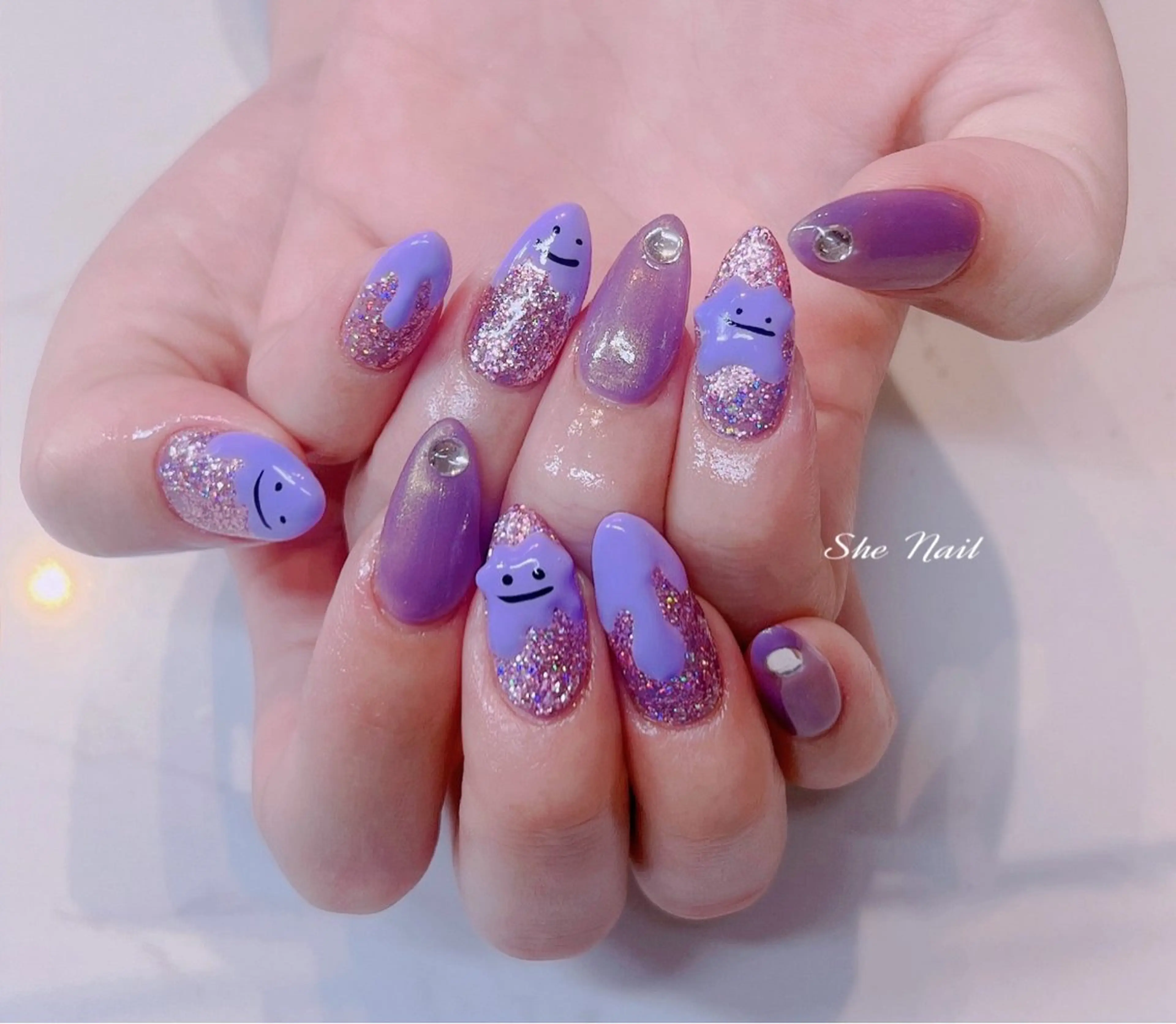 ネイル チークネイル 長さ出し フレンチネイル ハート キラキラネイル ハンドネイル She   Nail所属・ISA_ BELLAのネイルデザイン