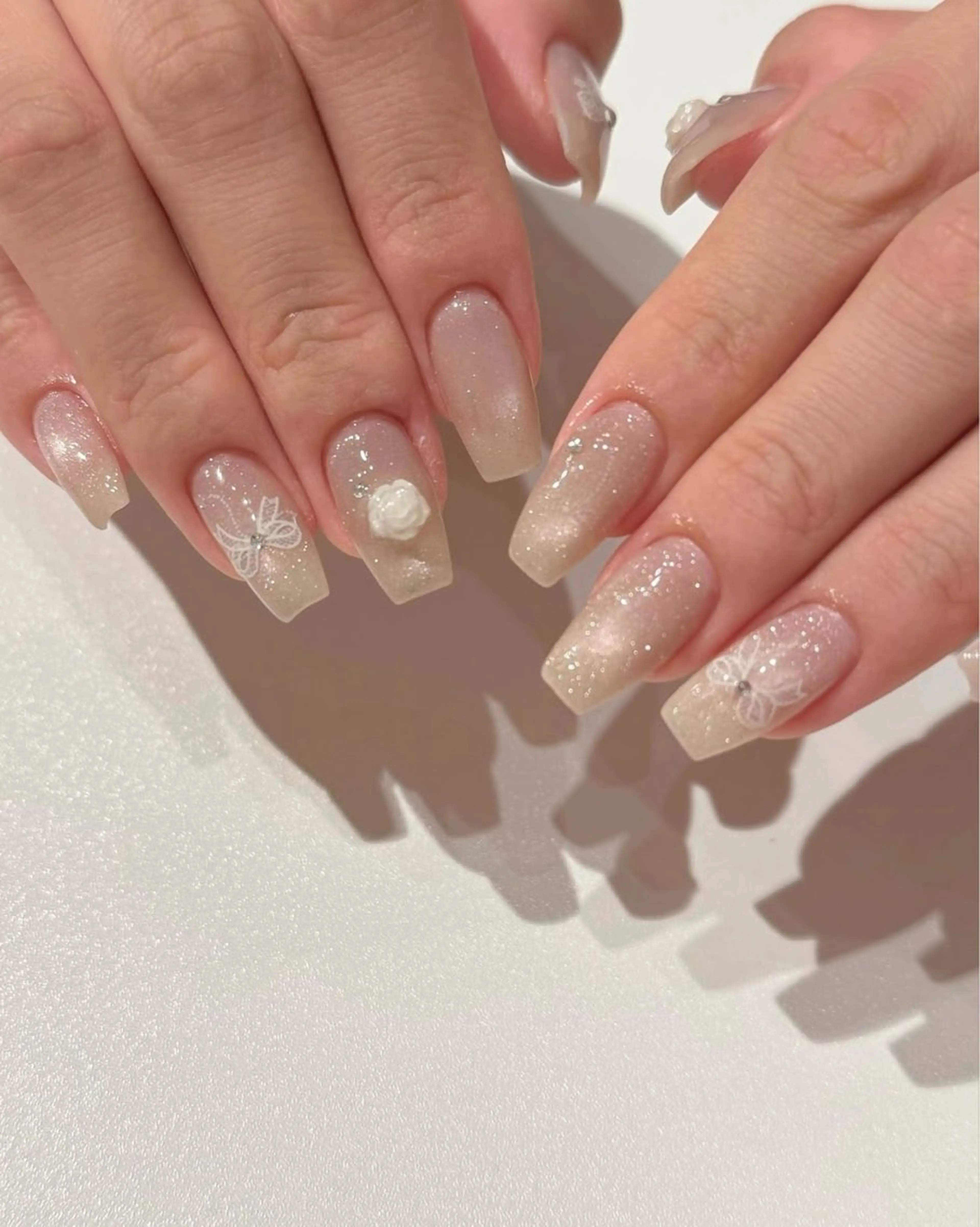 ネイル ブラウン フットネイル フレンチネイル マグネットネイル ニュアンスネイル yurinail所属・yuri nail 高田馬場のネイルデザイン
