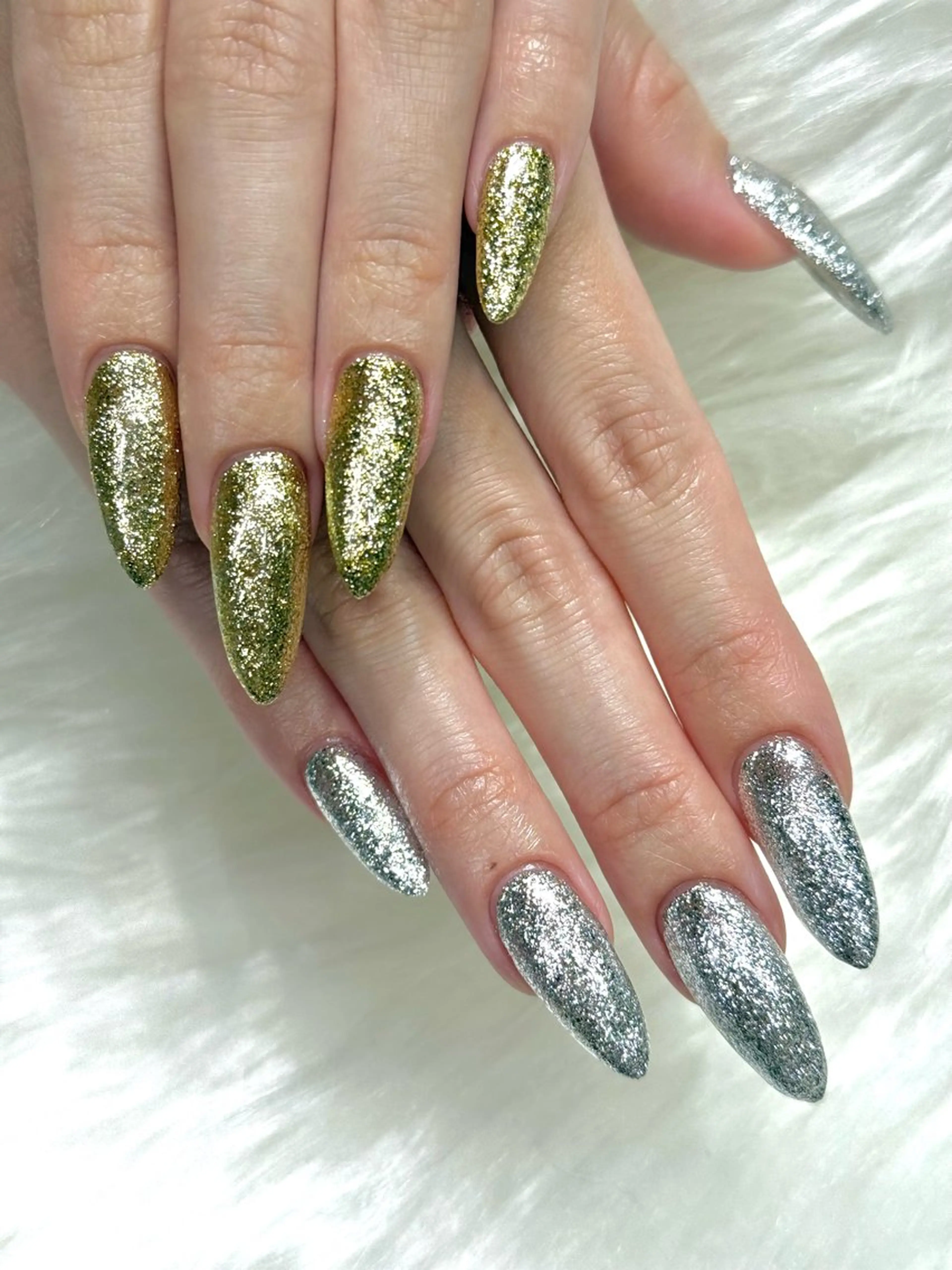 ネイル ハンドネイル glow_ nailのネイルデザイン