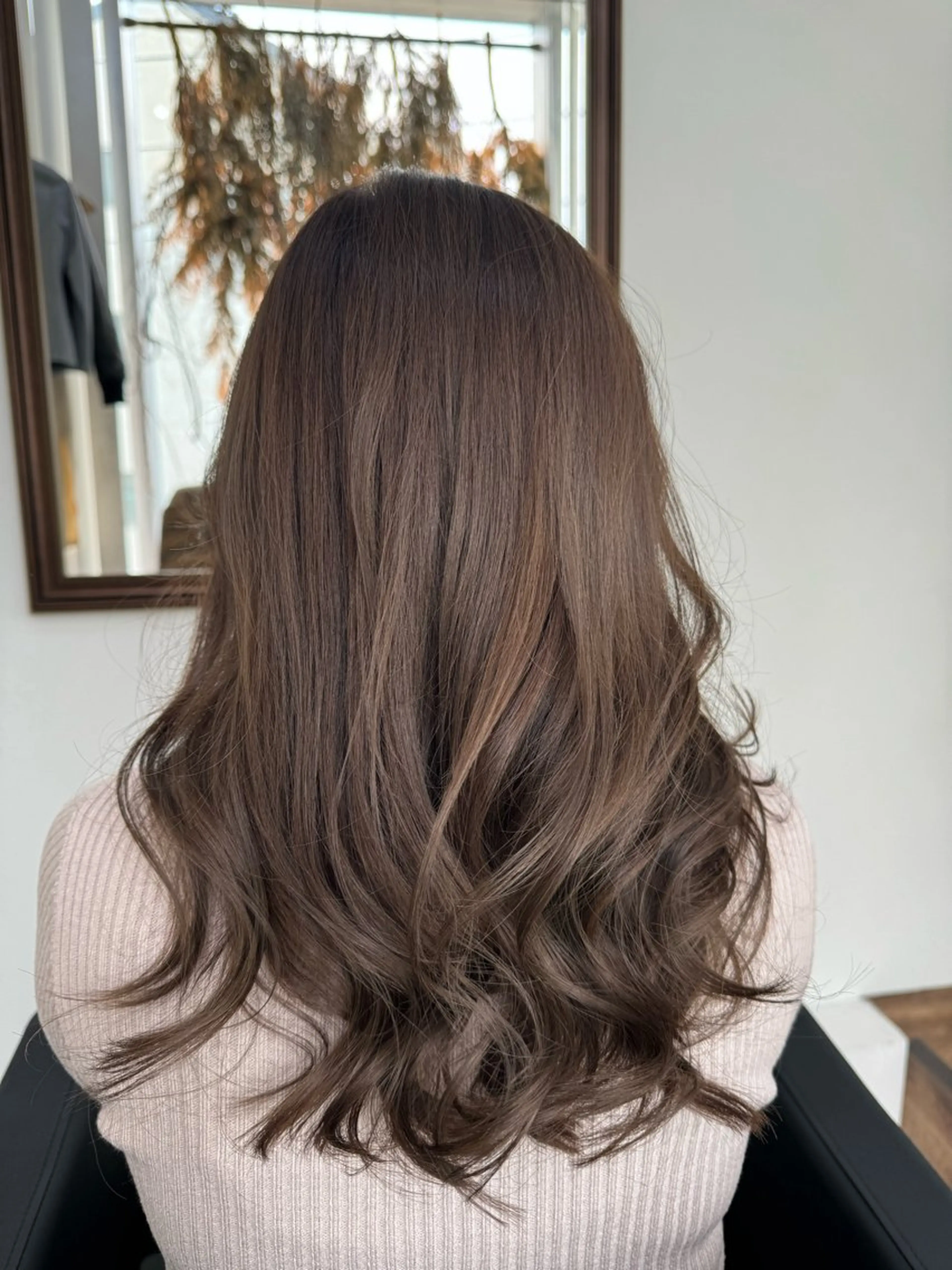 ロング カラー ブリーチ 透明感カラー ブリーチなしカラー 椎葉 祐也のヘアスタイル