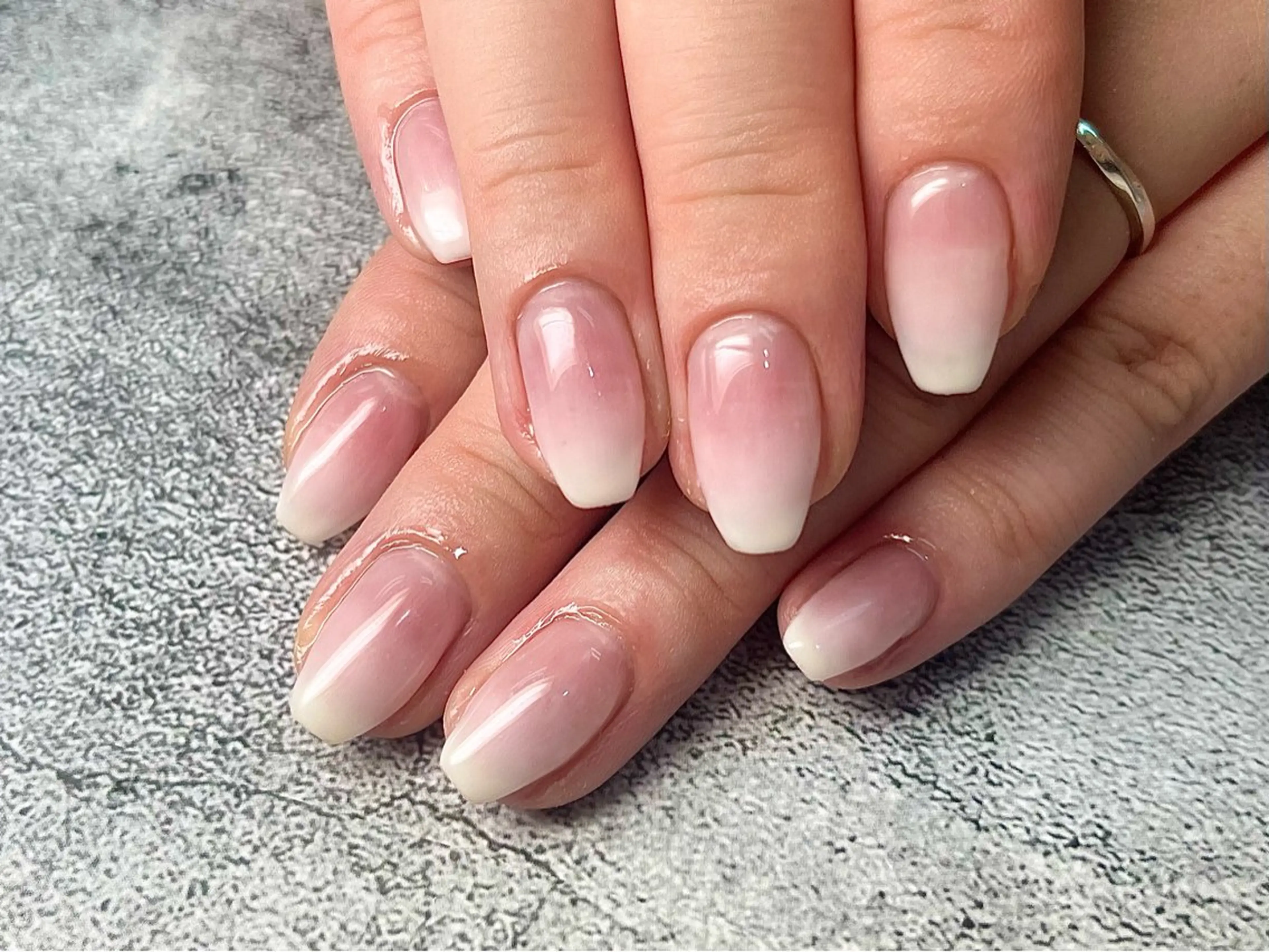 ネイル クリアネイル ハンドネイル Queen nail 北堀江 ASUKAのネイルデザイン