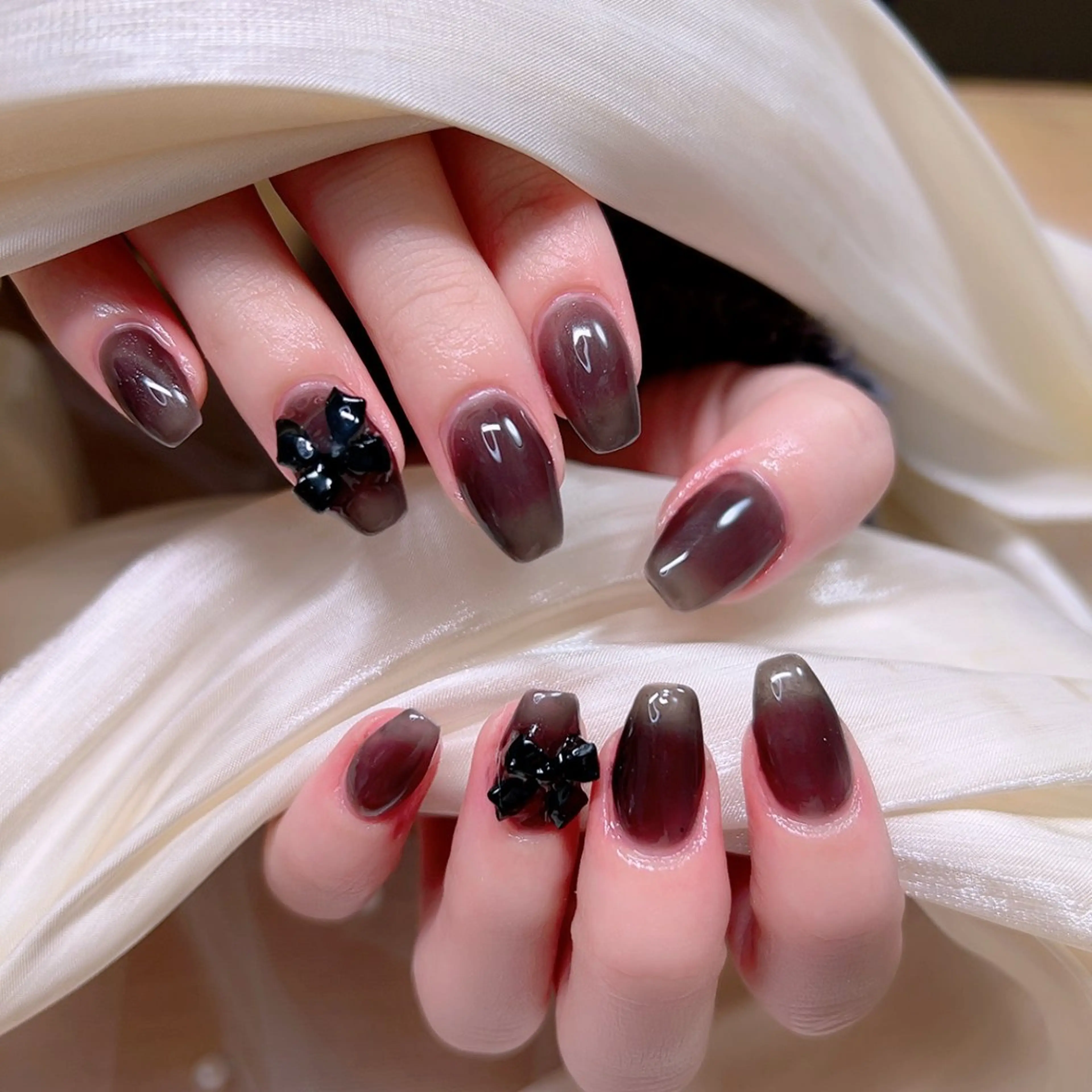 ネイル ワンカラーネイル バレンタイン Cute Tips nailのネイルデザイン