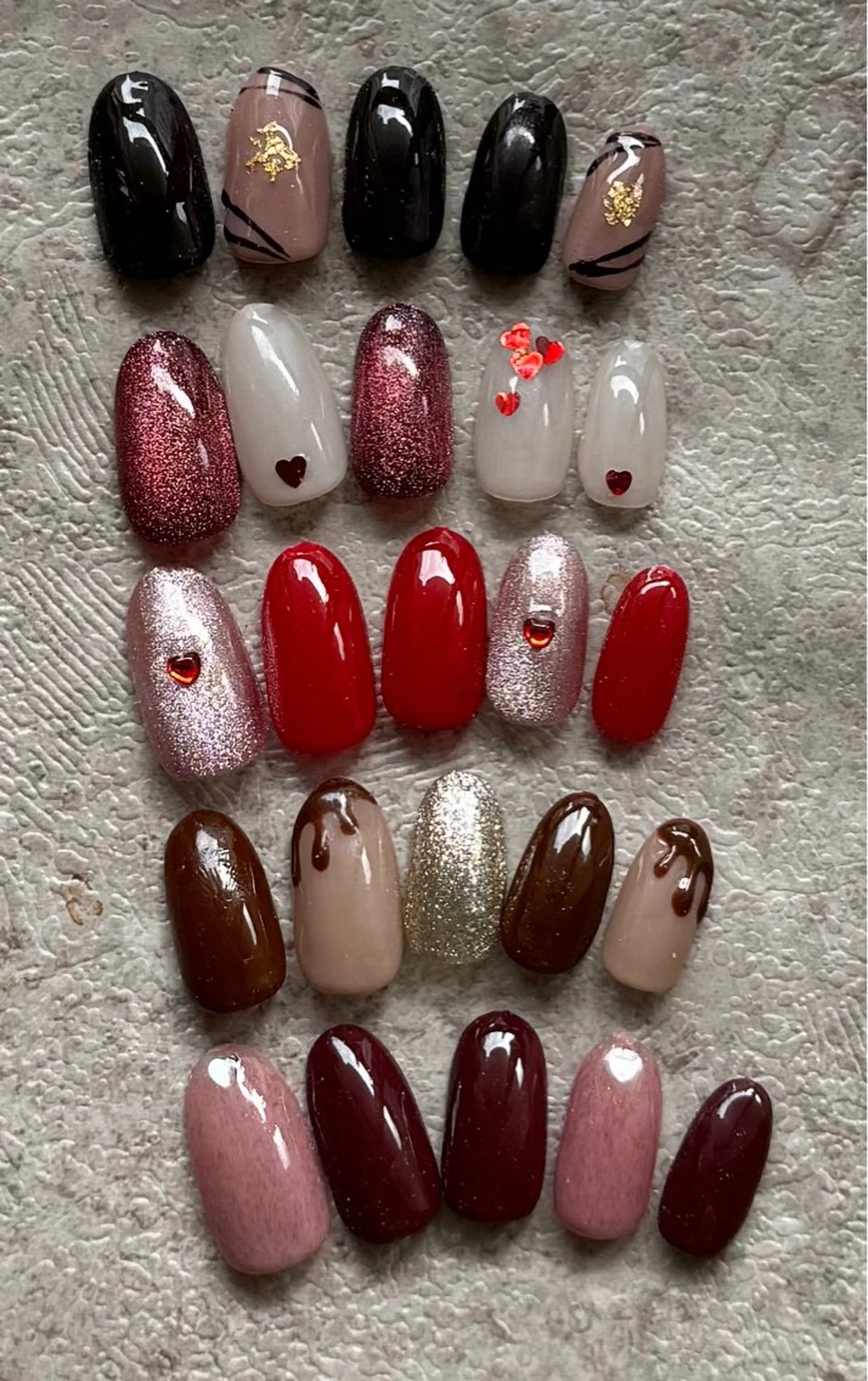 ネイル シンプルネイル バレンタイン ハンドネイル Nail Calm所属・プライベートサロン Calmのネイルデザイン
