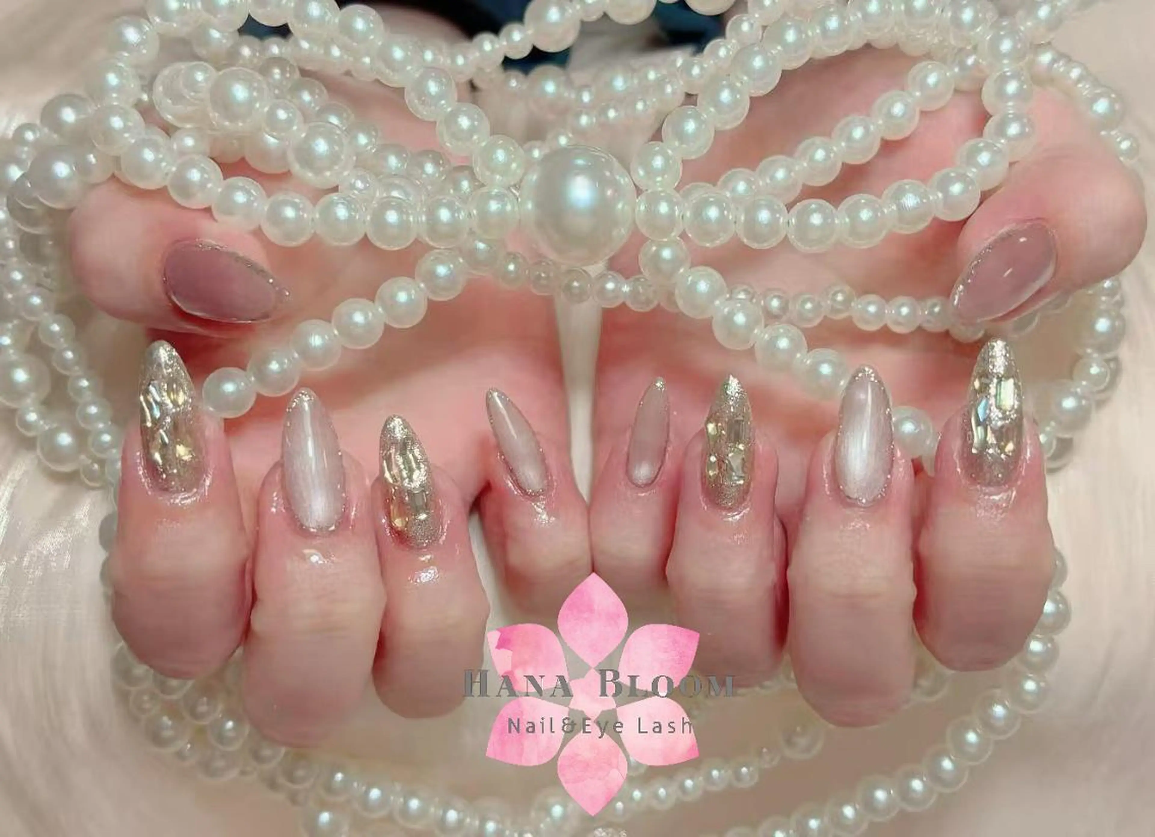 ネイル 長さ出し フレンチネイル ジェルネイル マグネットネイル 持ち込み ハンドネイル ハンドケア Hana Bloom Nail Salonのネイルデザイン