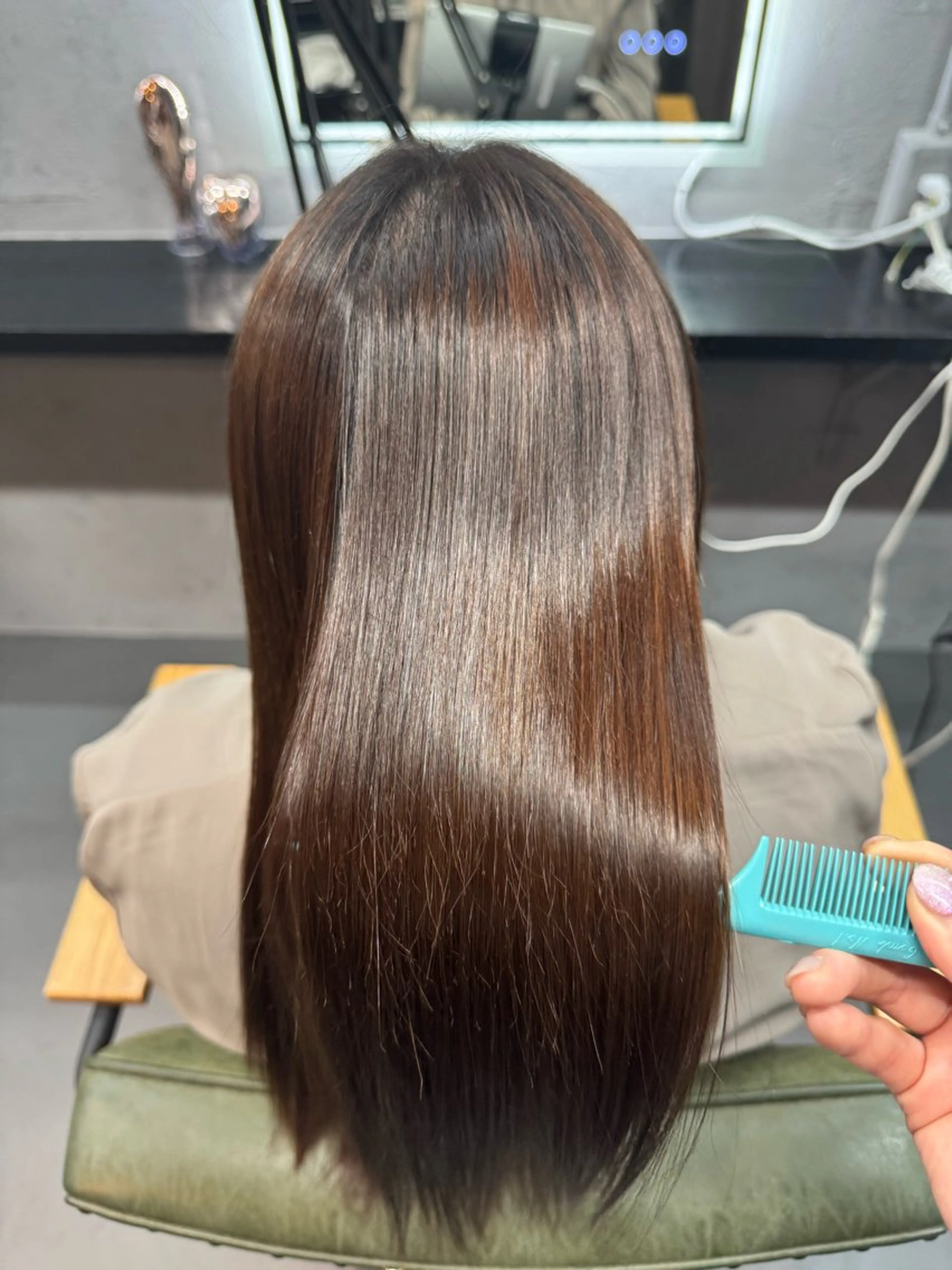 籔上 凜のヘアスタイル