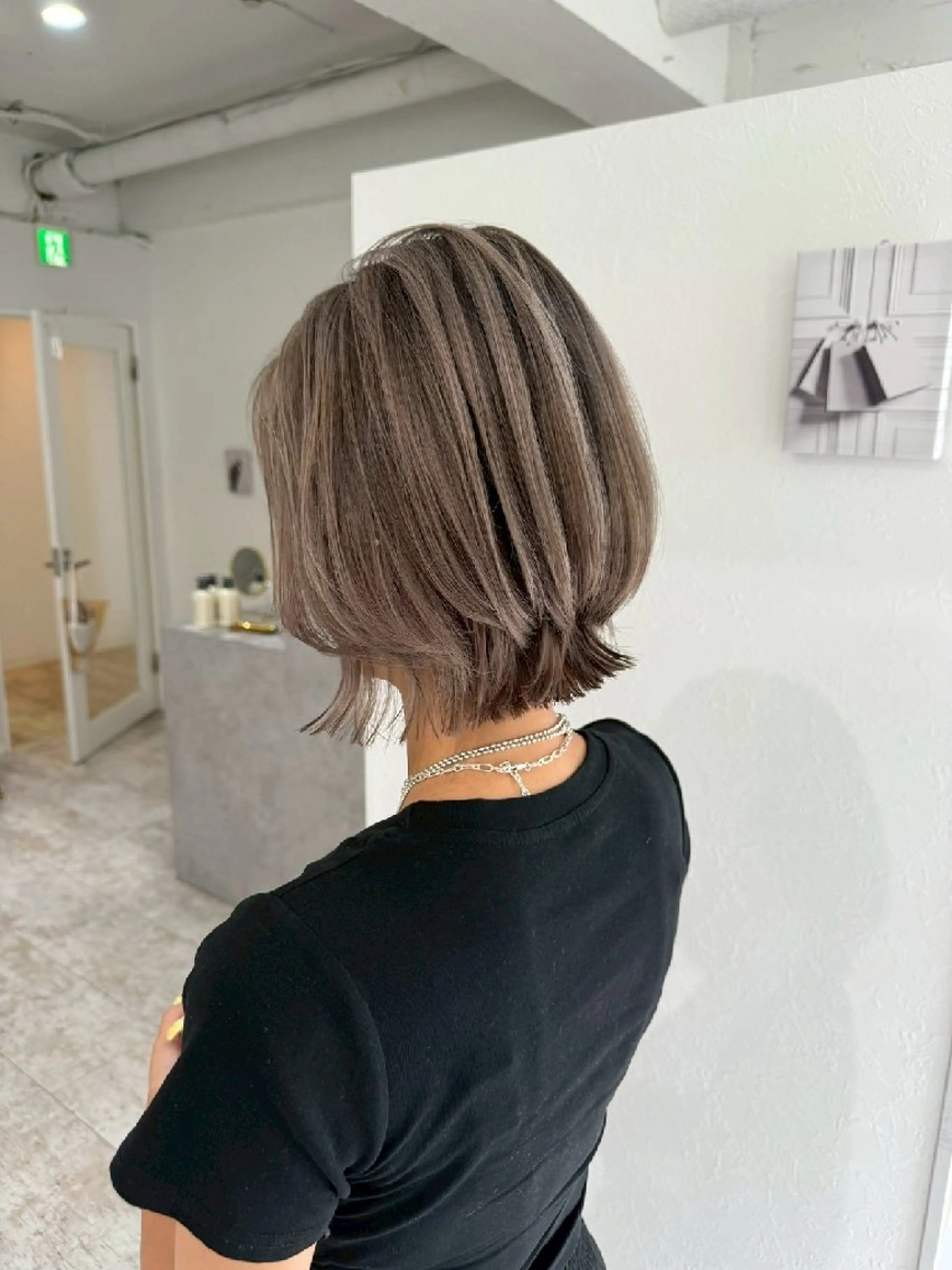 ミディアム カラー piLLon 心斎橋のヘアスタイル