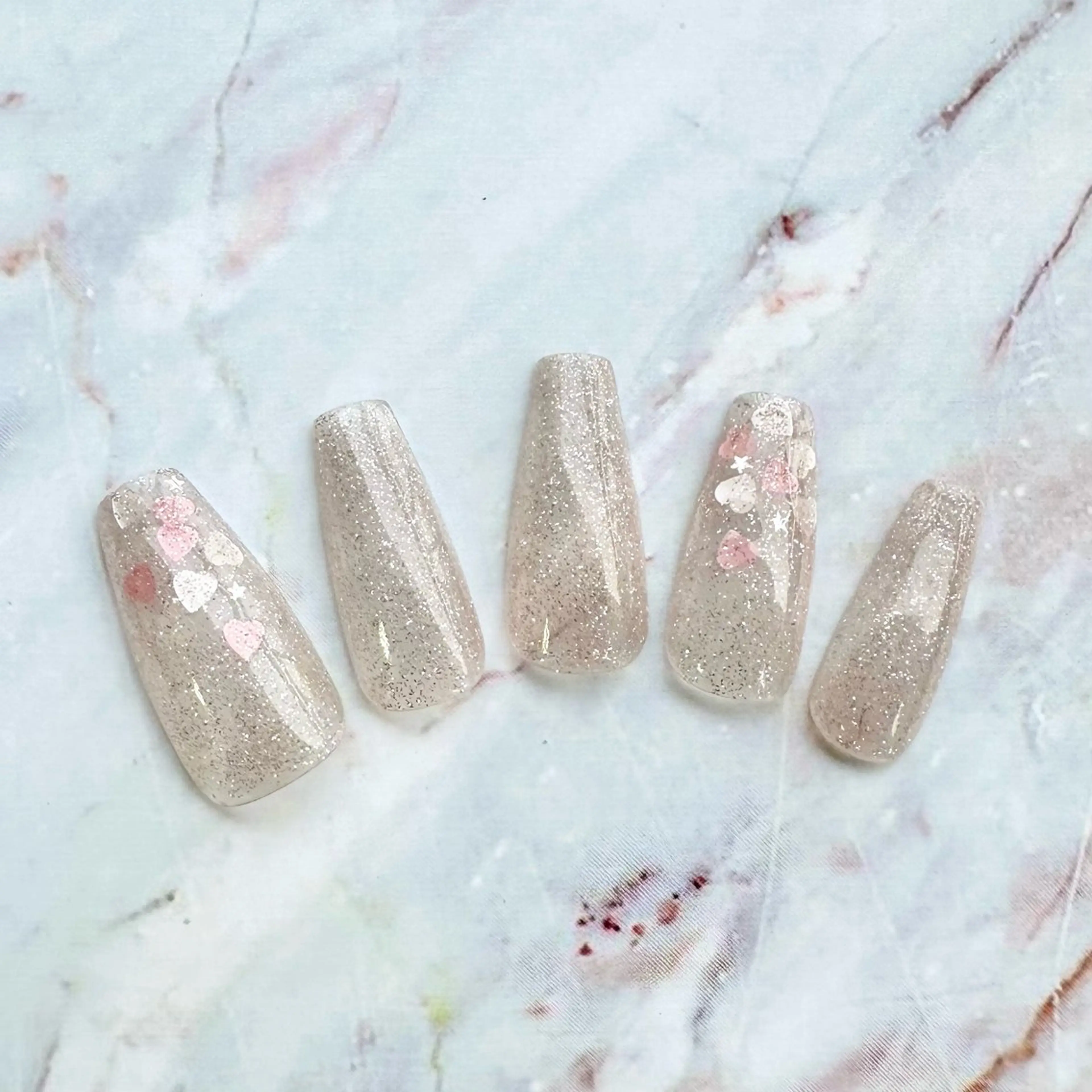 ネイル ハンドネイル ハンドケア ètoile 目黒店のネイルデザイン