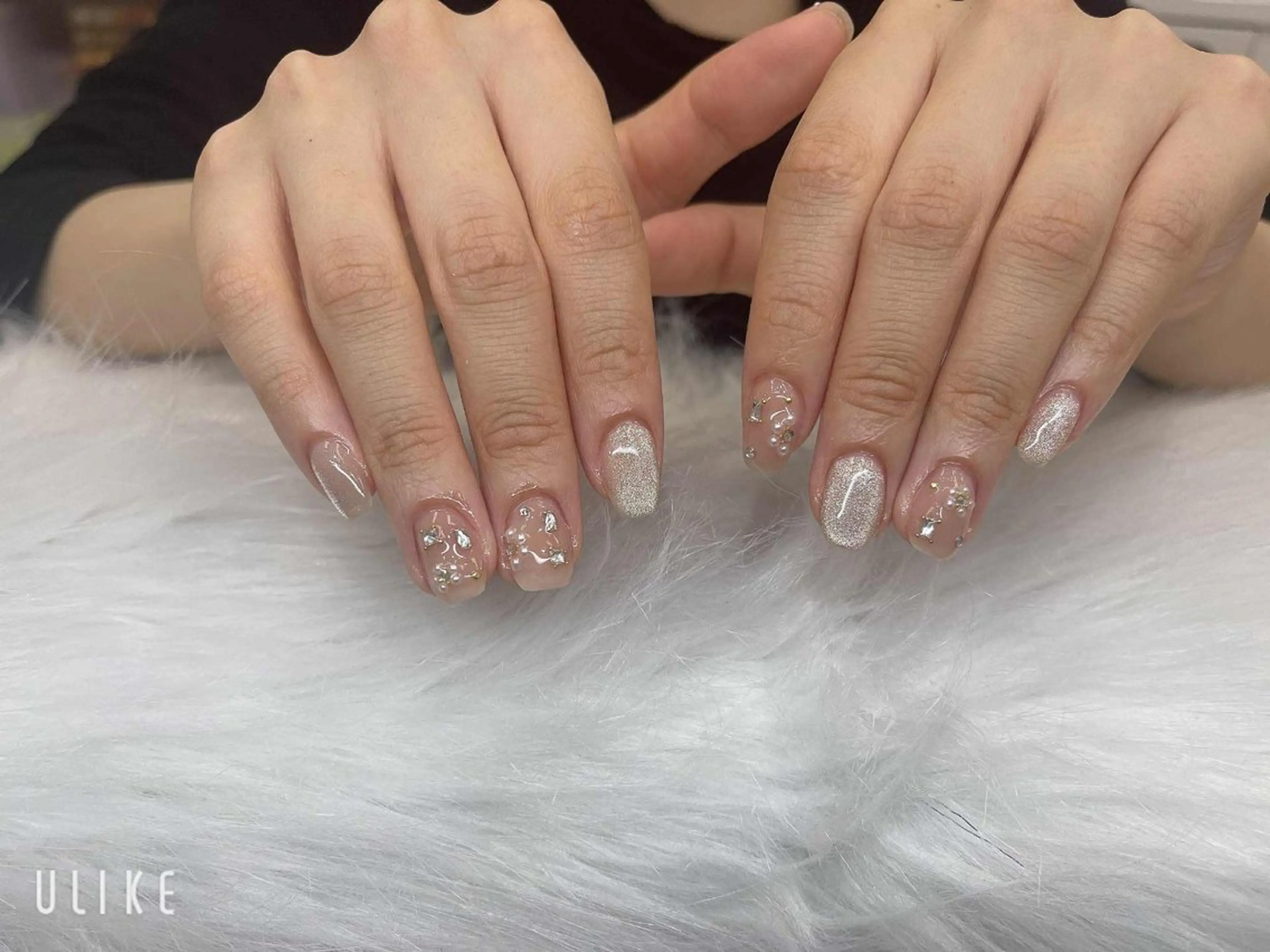 ネイル 長さ出し フレンチネイル ジェルネイル ガラスフレンチ 韓国ネイル ハンドネイル Minette nailHuongのネイルデザイン