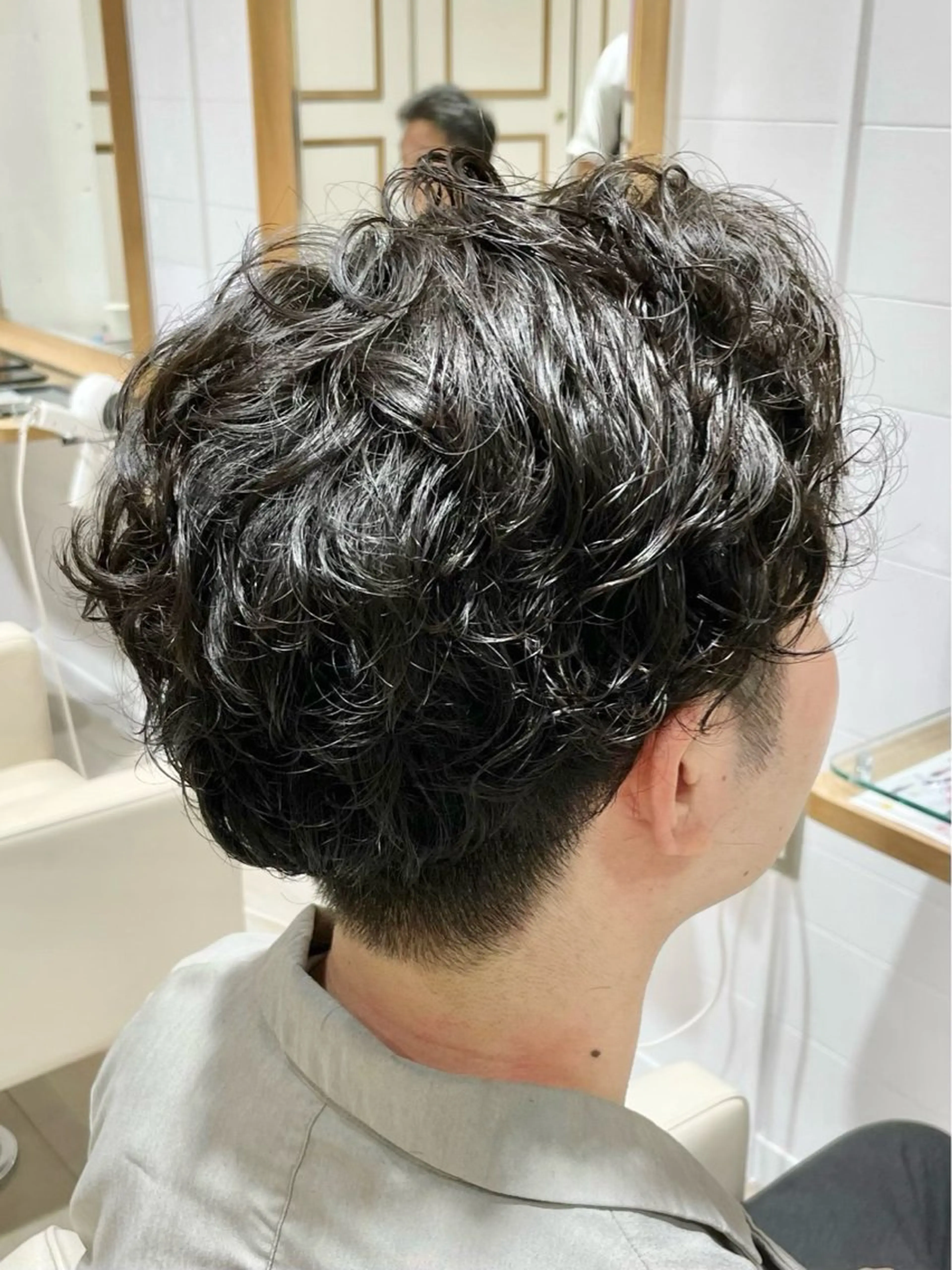 メンズ カット パーマ 🐝メンズハイライト …Rioのヘアスタイル