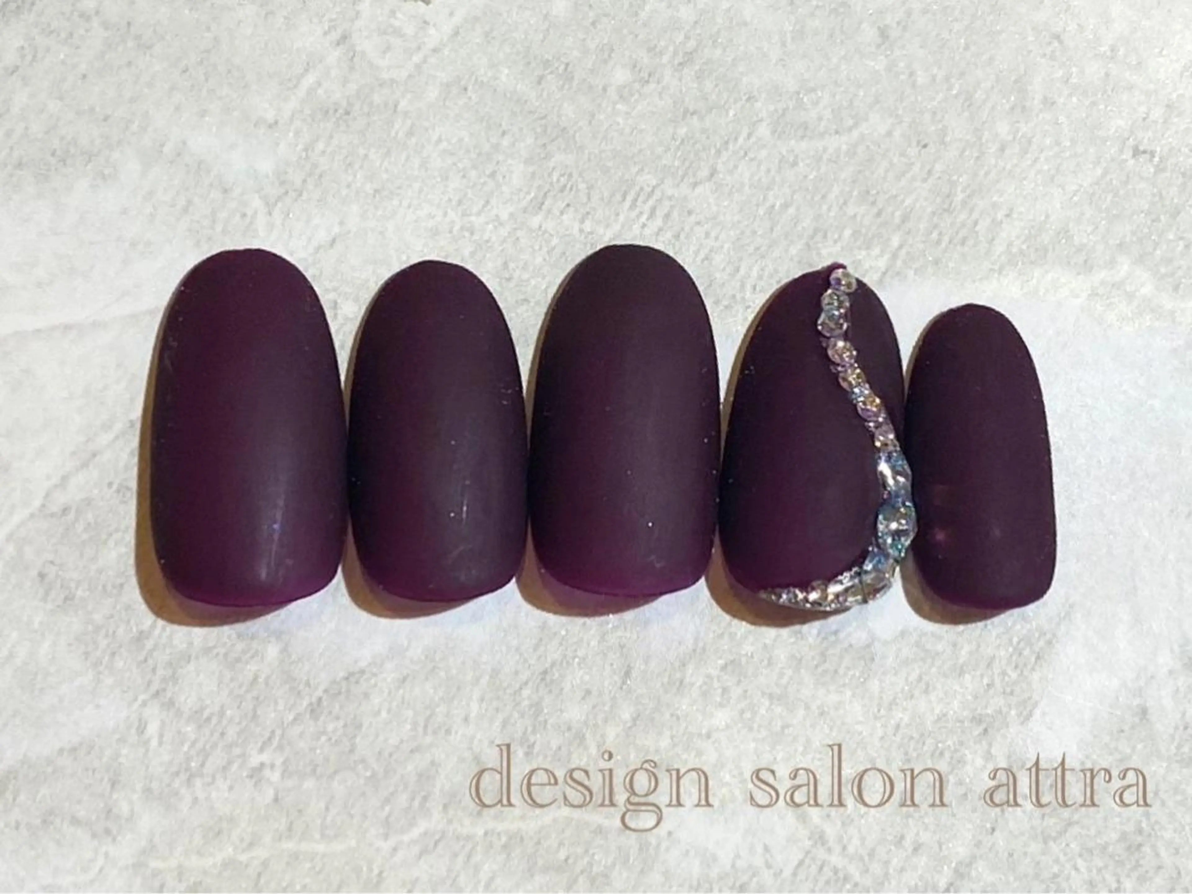 ネイル ハンドネイル デザインサロン attra 本八幡店のネイルデザイン