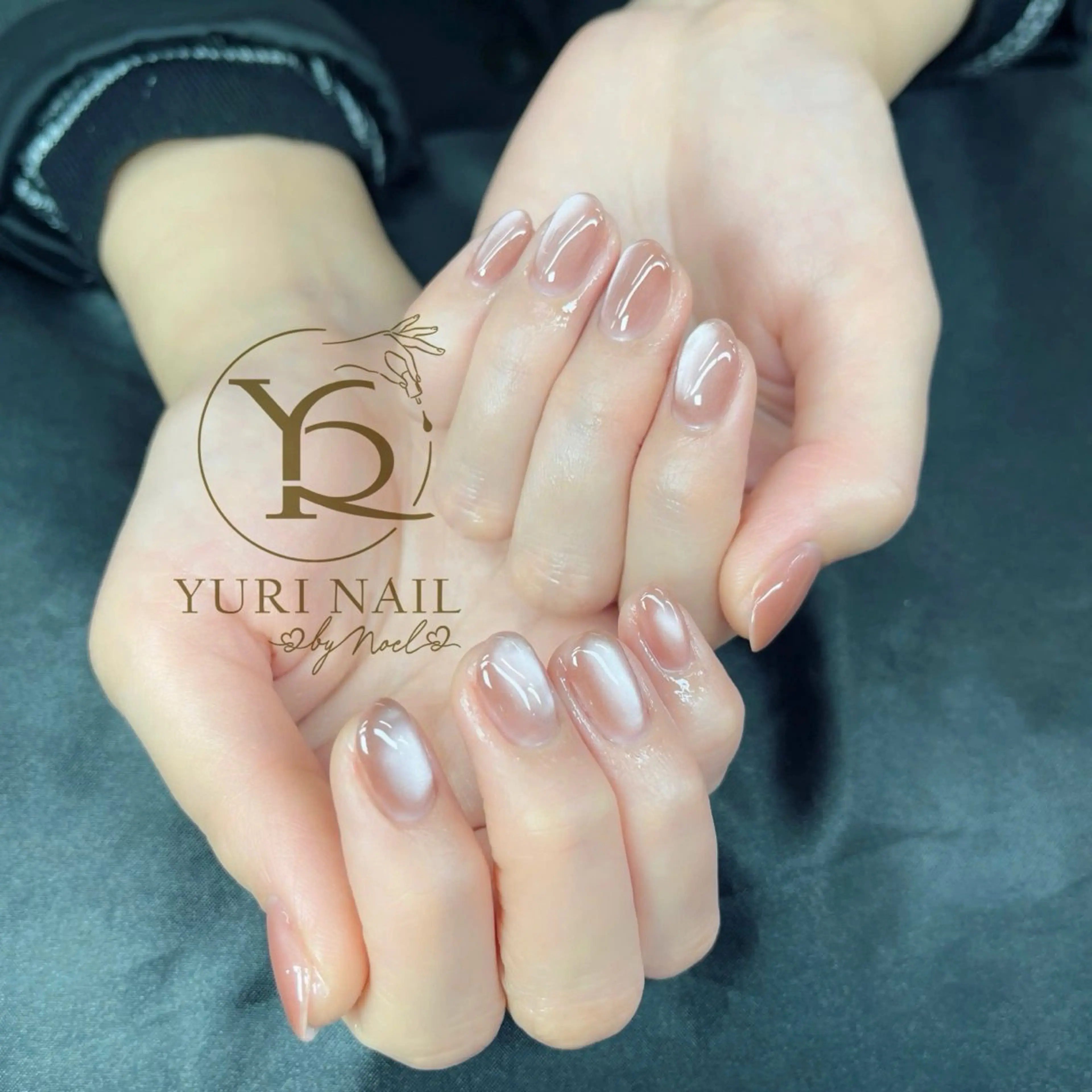 ネイル オーロラネイル ブルー チークネイル フレンチネイル グラデーション ハンドネイル フットネイル ハンドケア YURI Nail Narita所属・YURI Nail NARITAのネイルデザイン